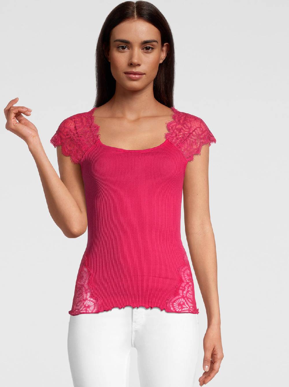 Oscalito Filoscozia® con Chantilly Dettagli 5997