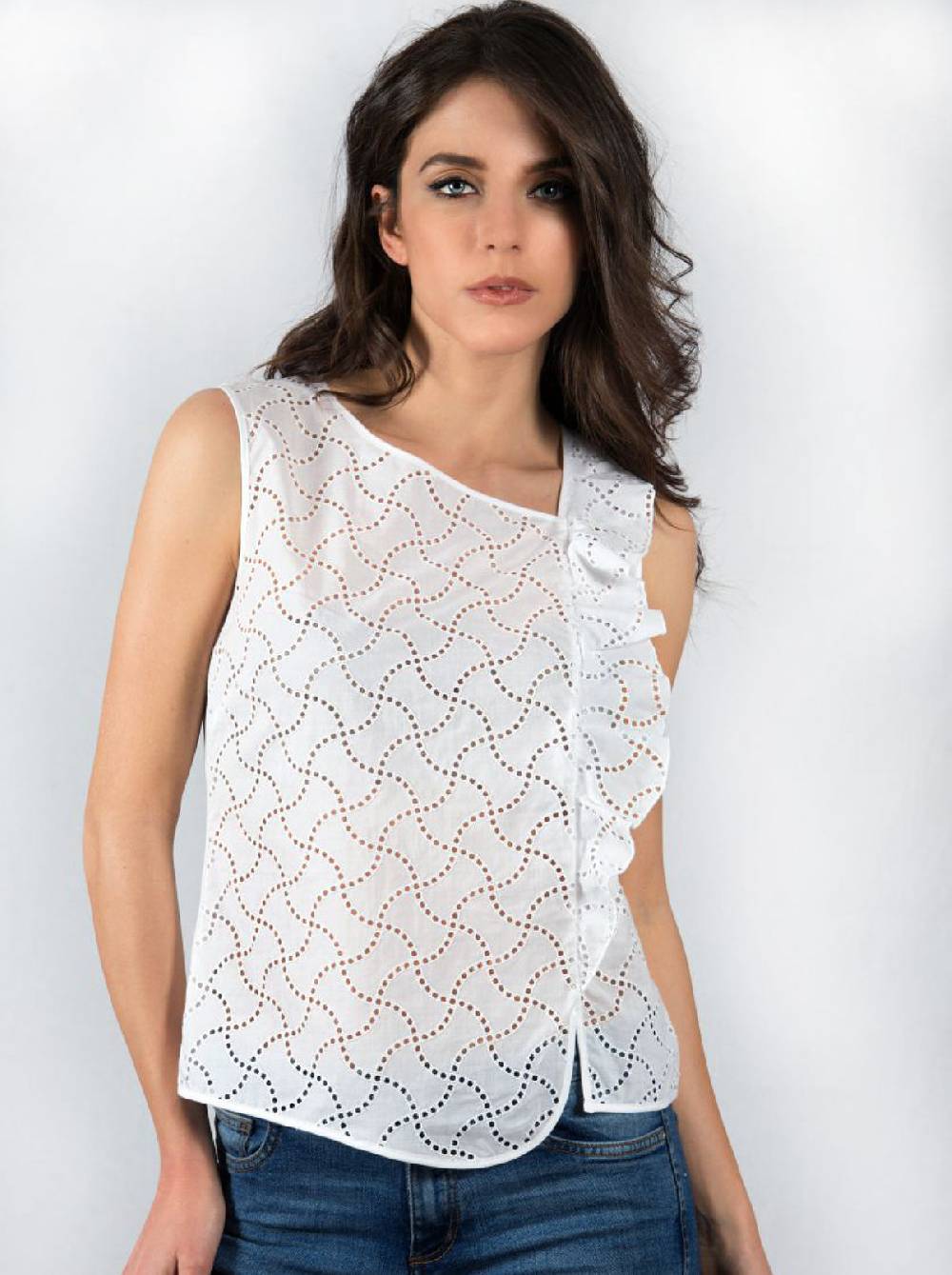 Oscalito Top Smanicato In Pizzo Sangallo Geometrico 4550