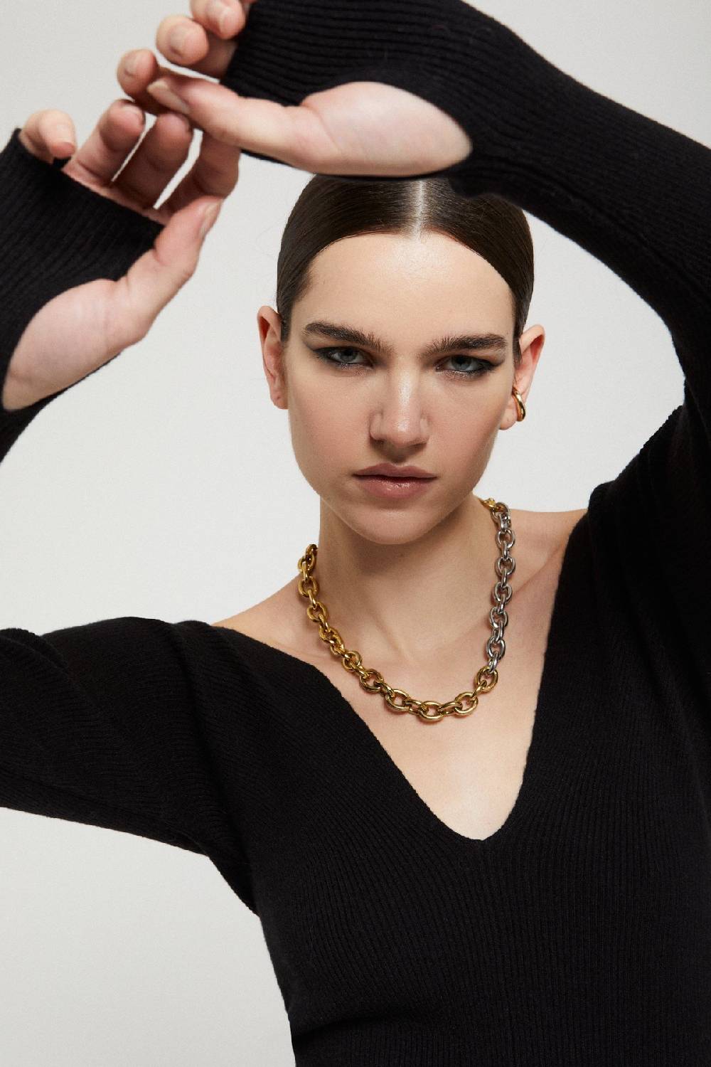 Ottod'Ame Jumper With V-neck