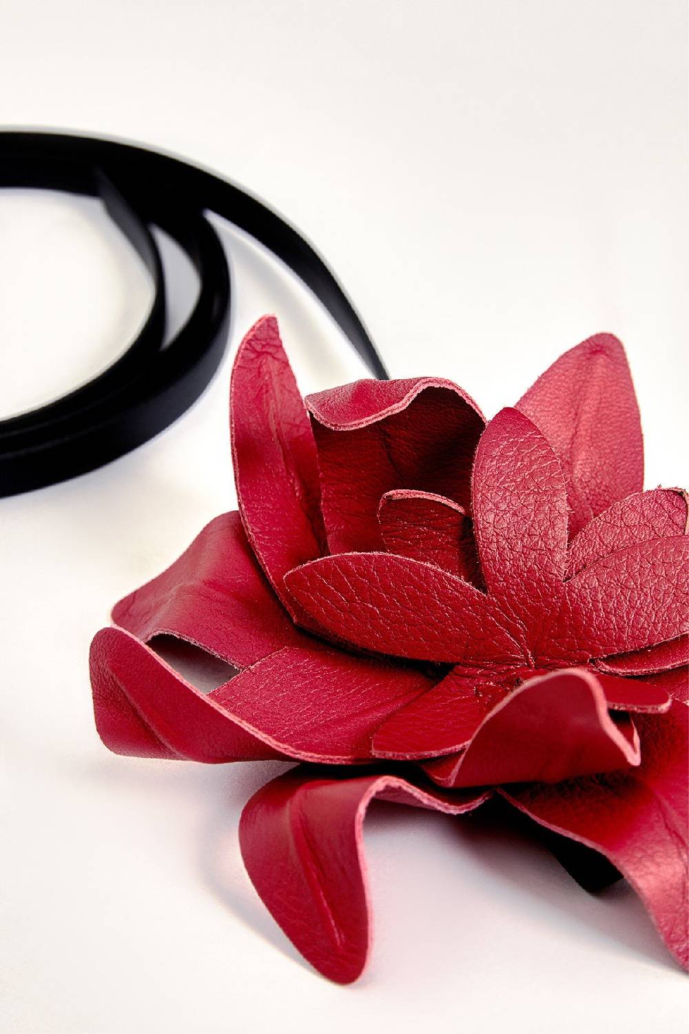 Ottod'Ame Leather Belt With Flower