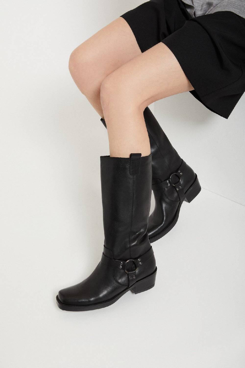 Ottod'Ame Leather Boots With Medium Heel