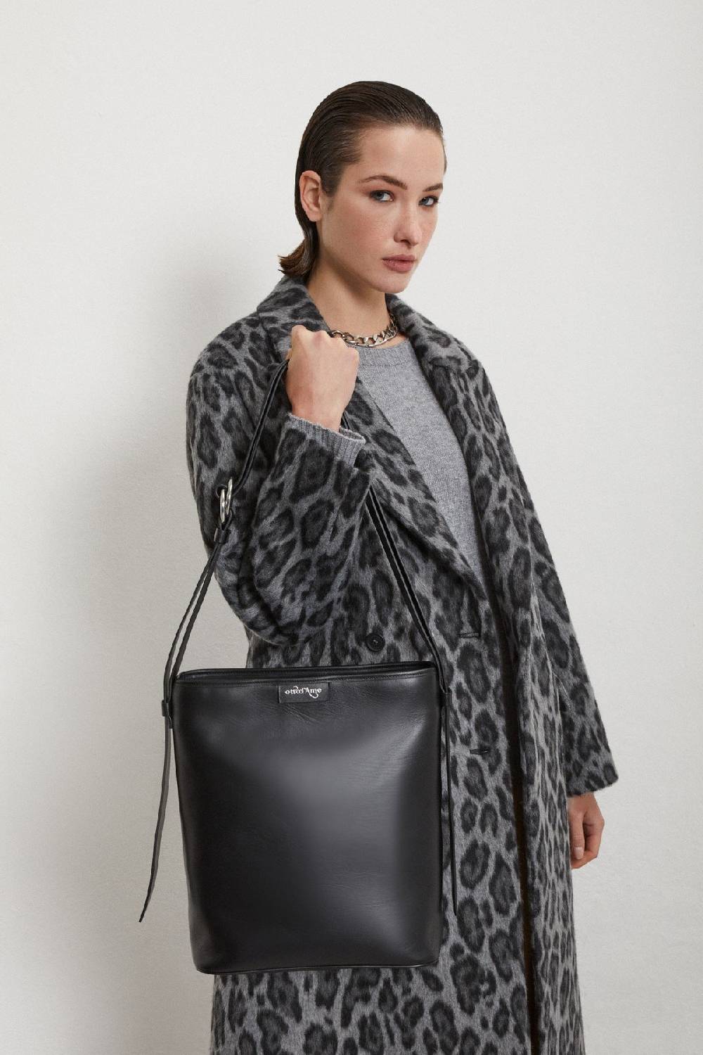 Ottod'Ame Leather Bucket Bag