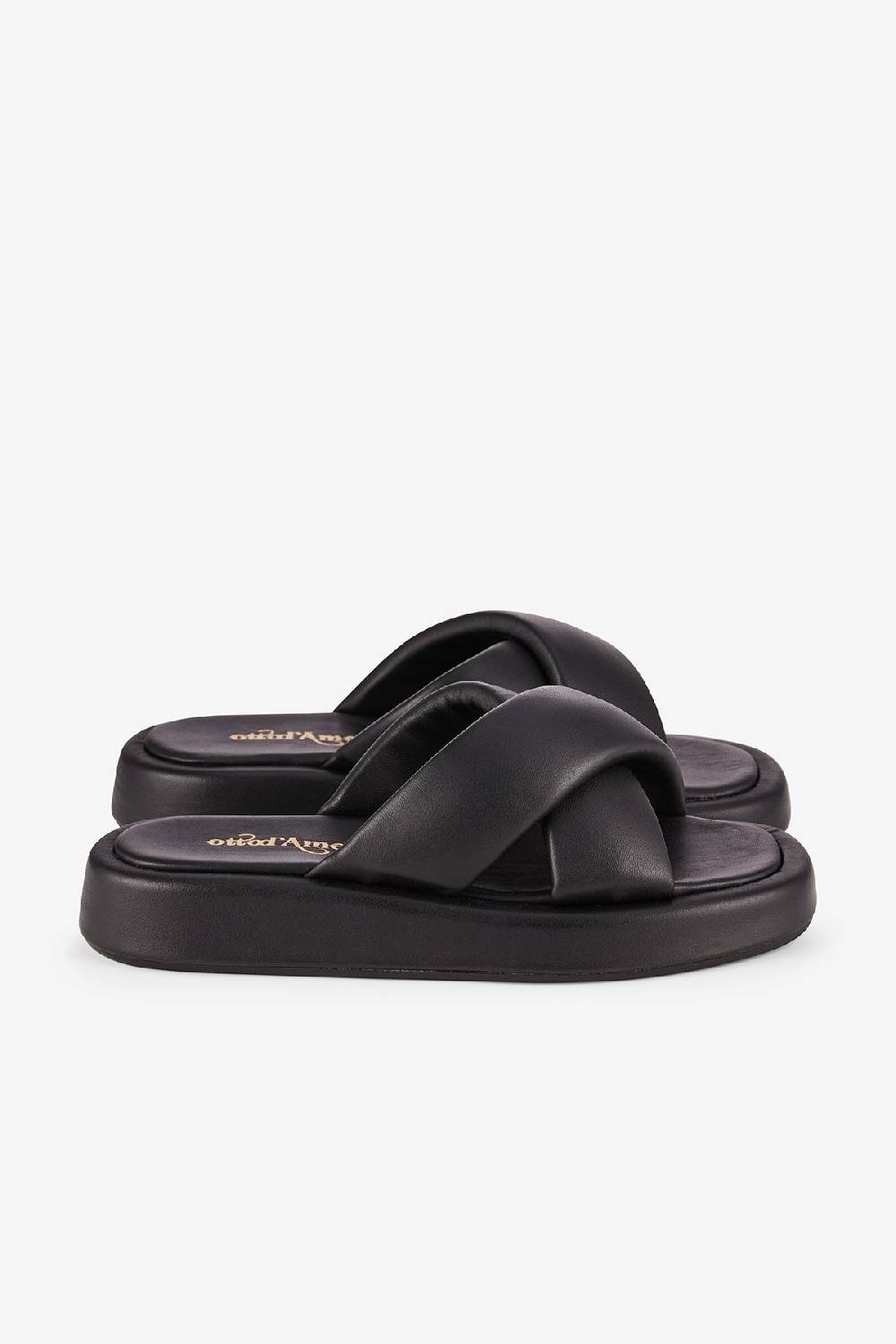 Ottod'Ame Leather Fluffy Platform