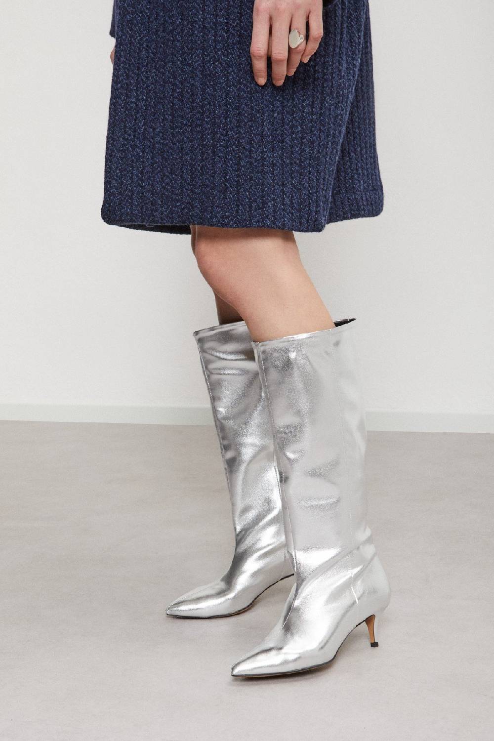 Ottod'Ame Leather Pointed Boots