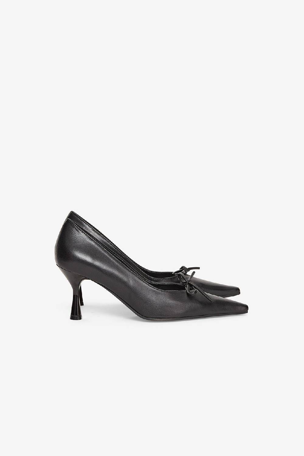 Ottod'Ame Leather Pump With Bow