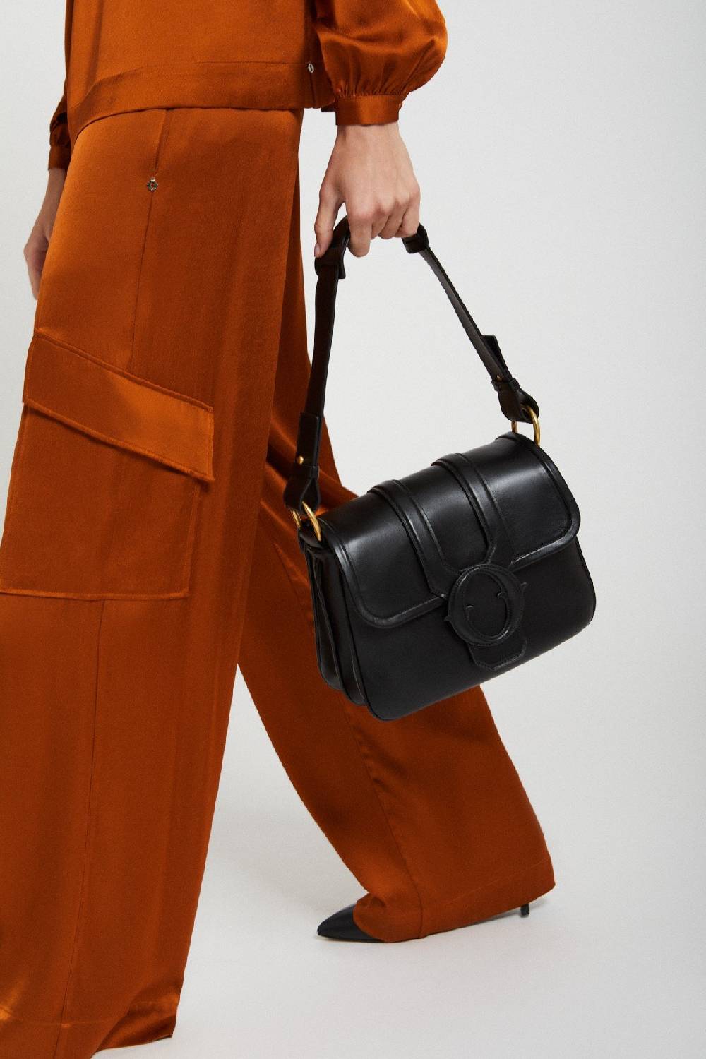 Ottod'Ame Leather Tesorino Bag