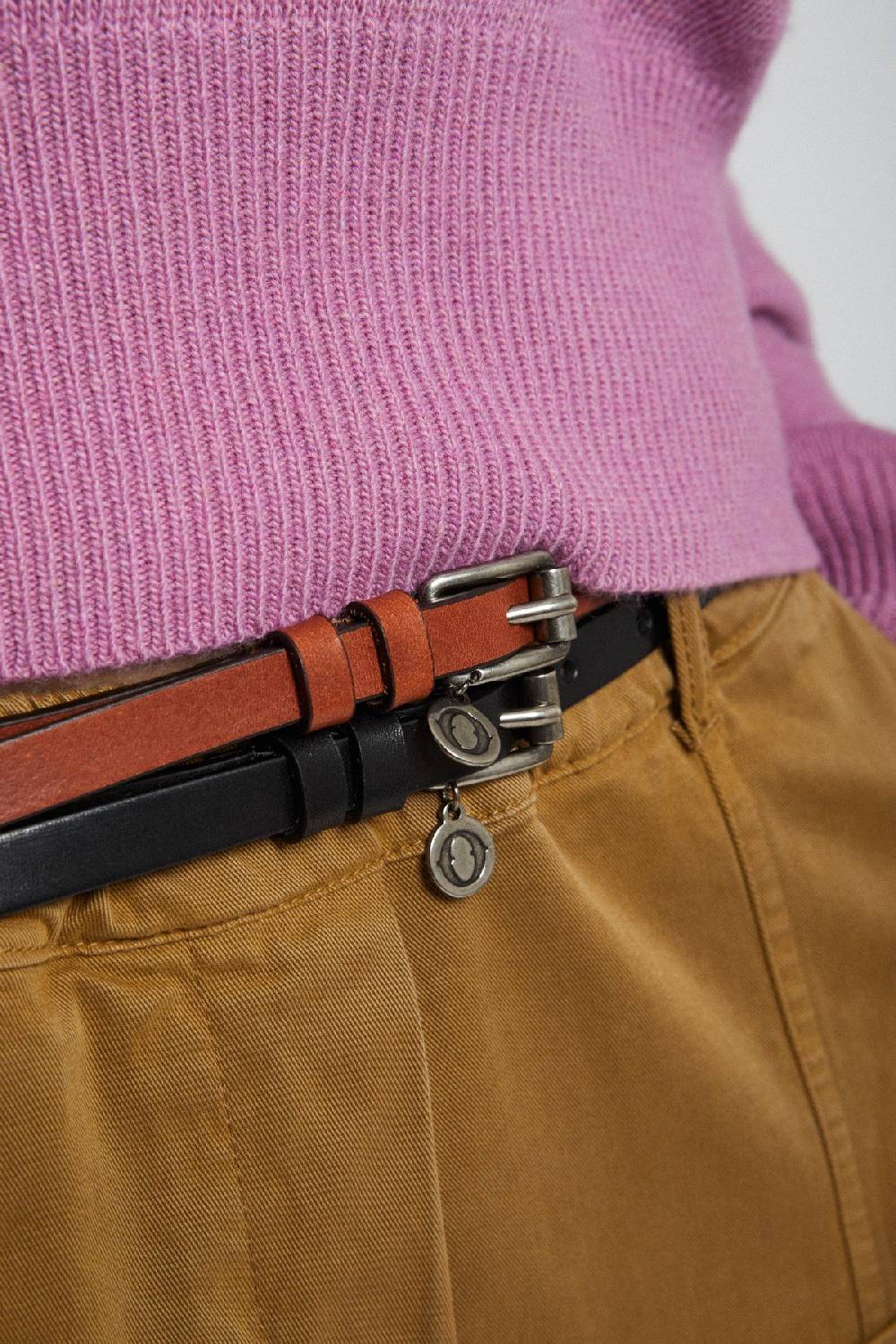 Ottod'Ame Leather Thin Belt With Studs