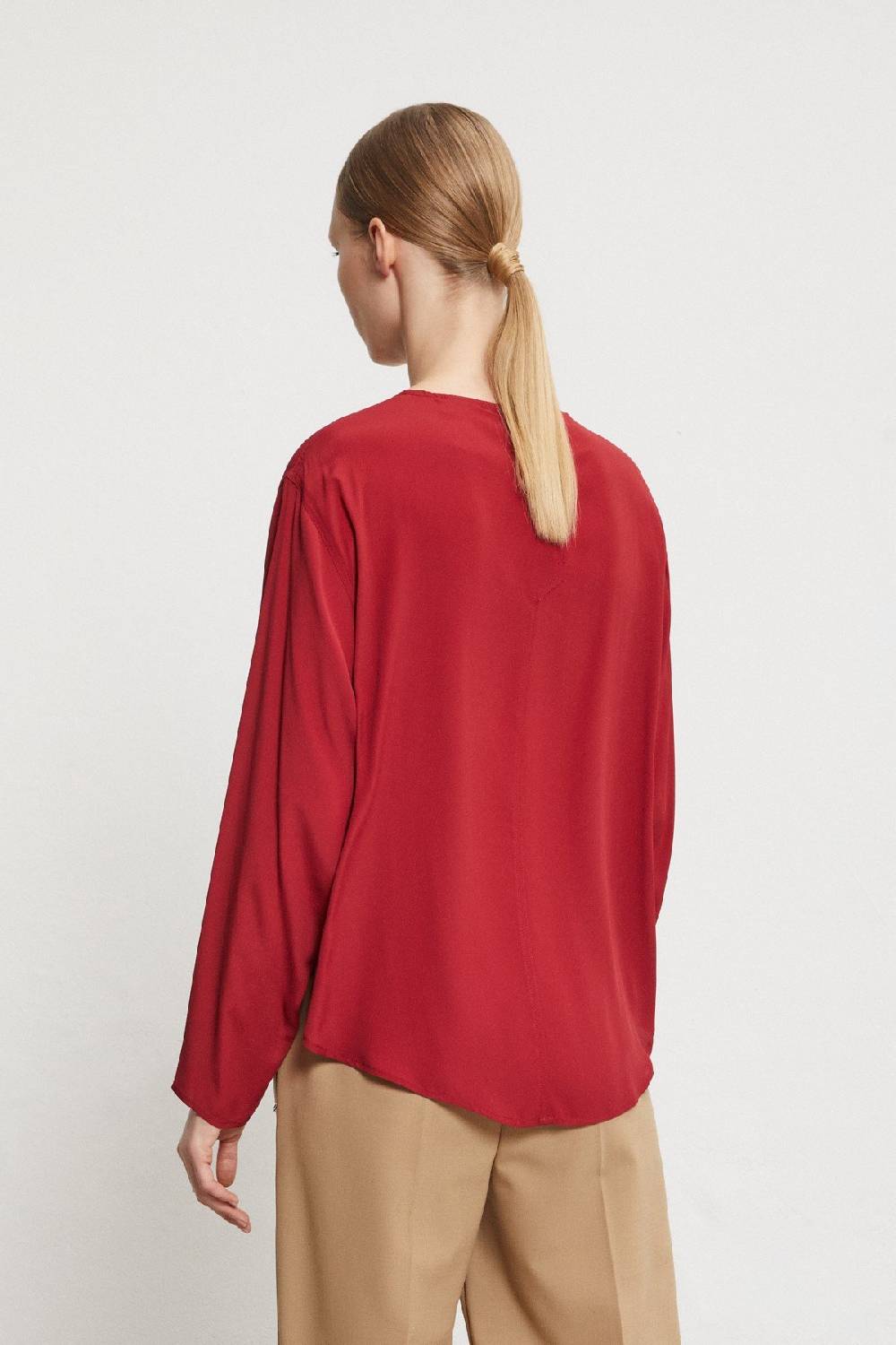 Ottod'Ame Silk-blend Blouse With Rounded Bottom