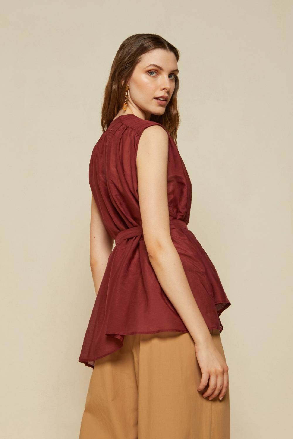 Ottod'Ame Silk Blend Sleeveless Shirt