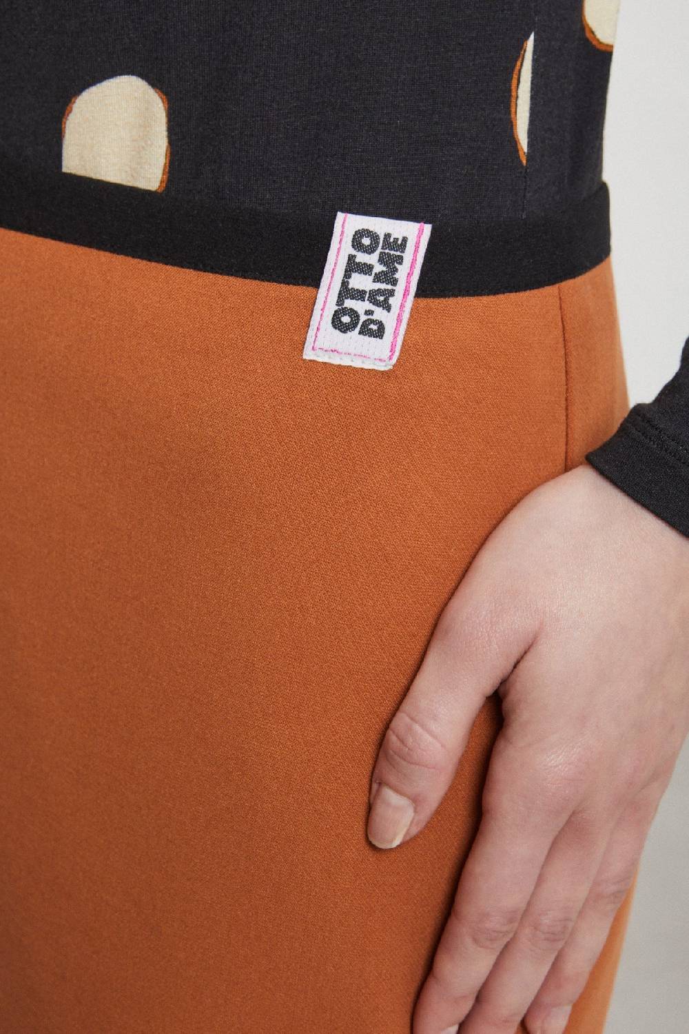 Ottod'Ame Solid Midi Skirt