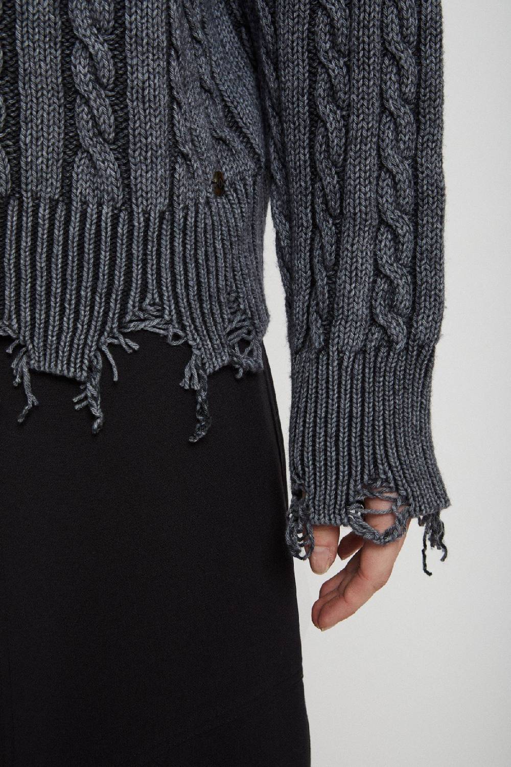 Ottod'Ame Sweater With Fringed Bottom