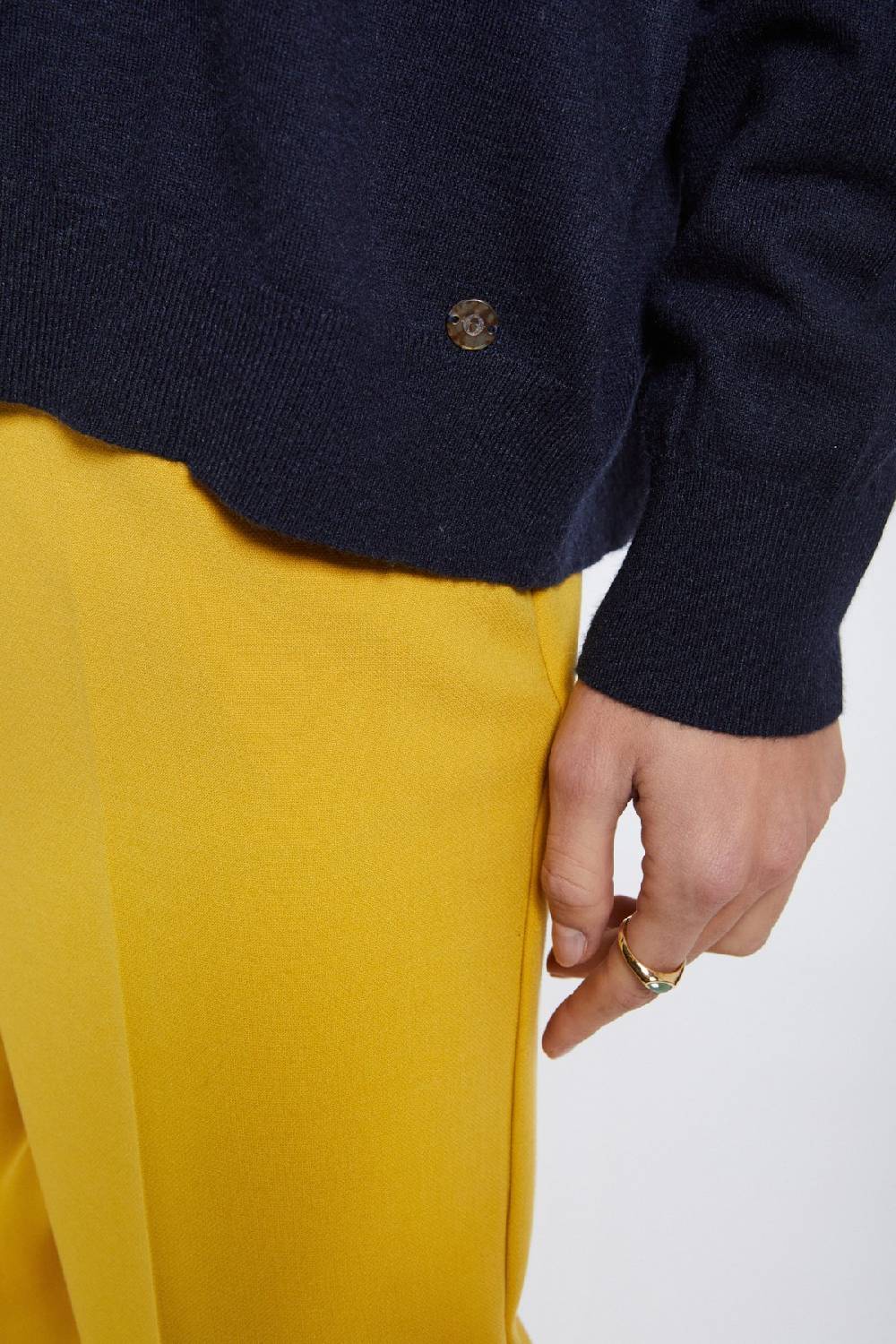 Ottod'Ame Sweater With Rounded Neck