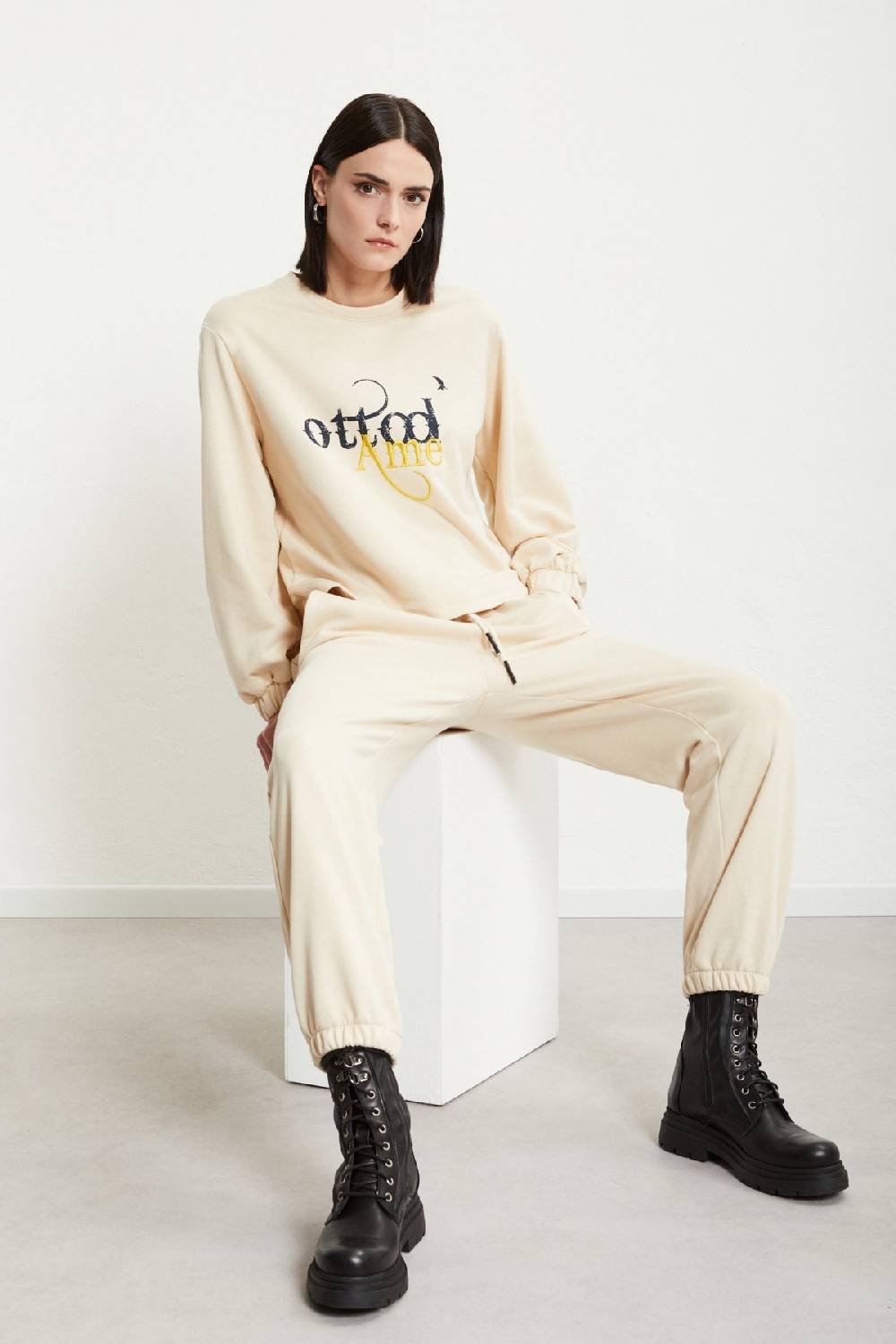 Ottod'Ame Sweatshirt With Embroidery