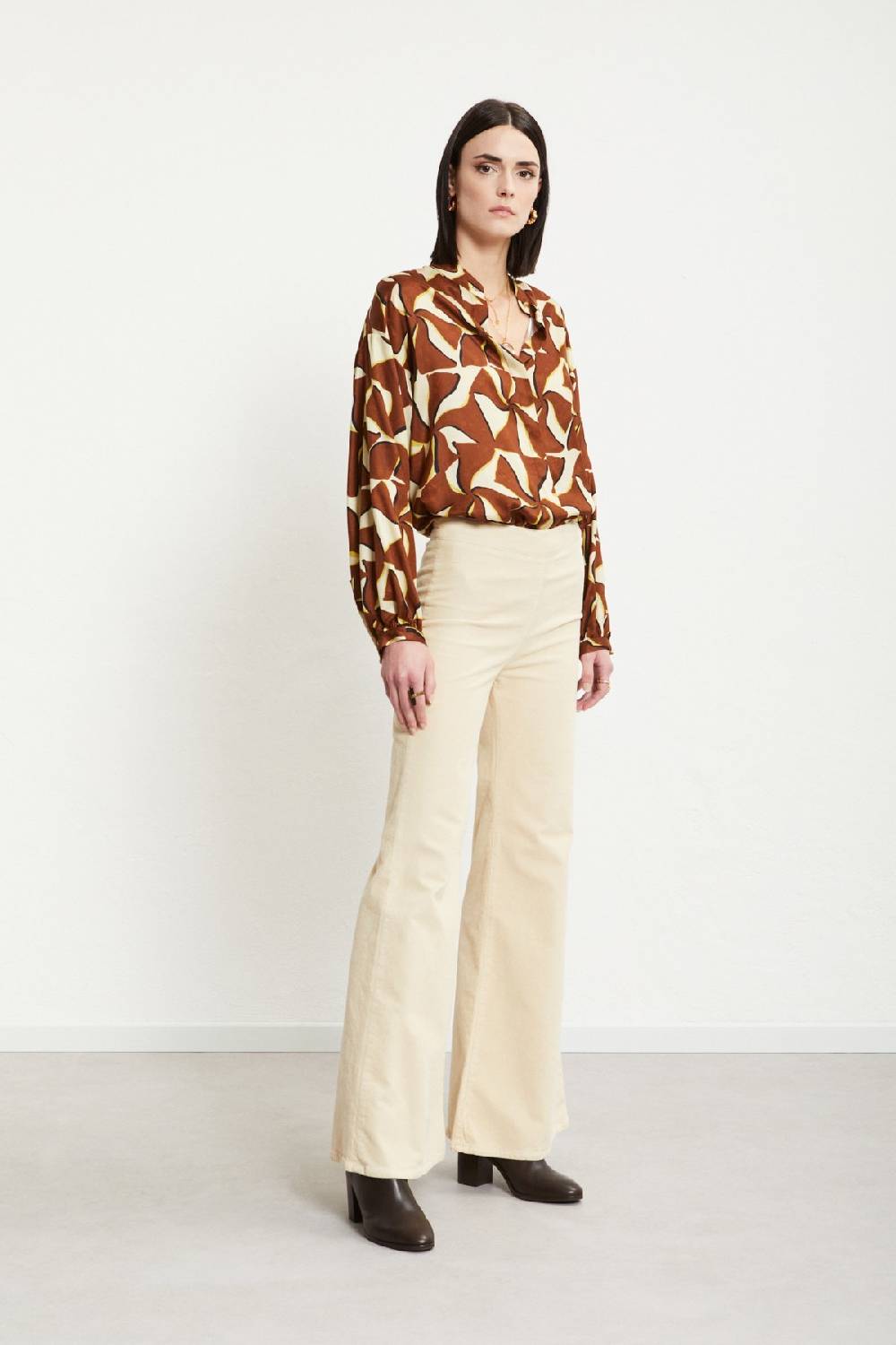 Ottod'Ame Velvet Flare Trousers