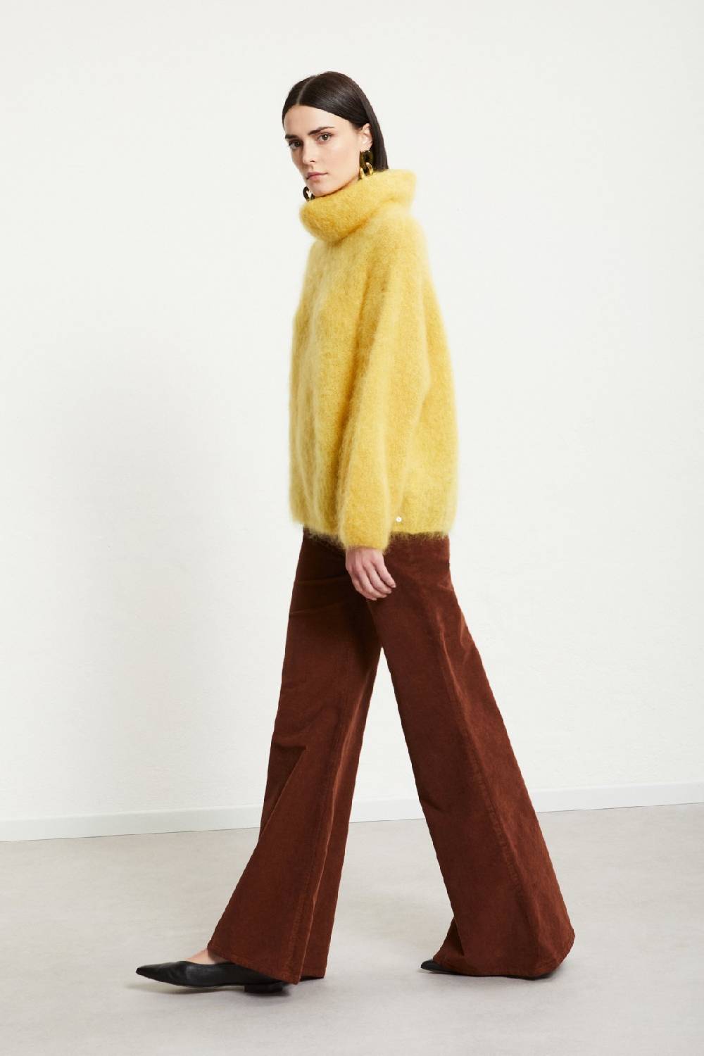 Ottod'Ame Velvet Flare Trousers