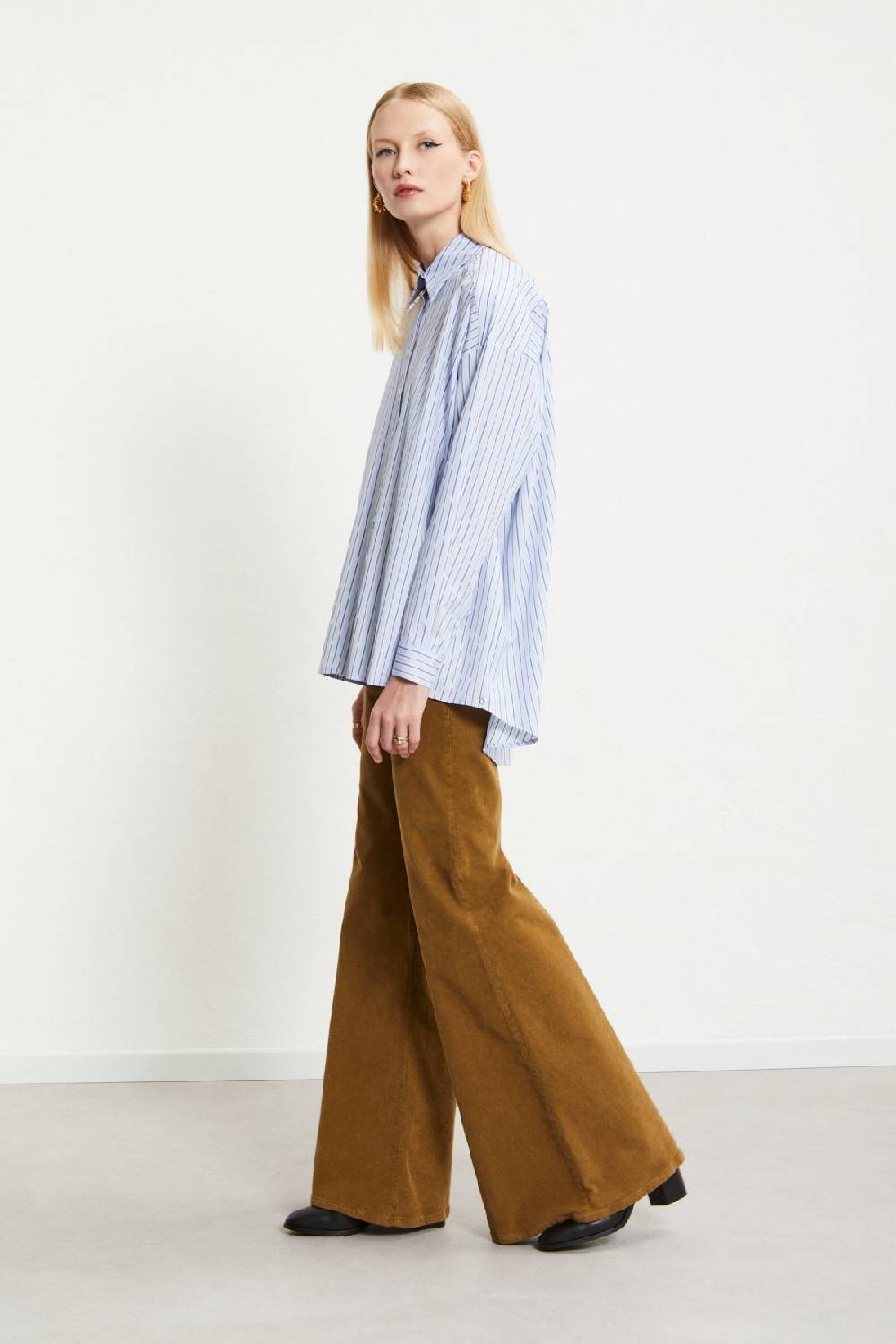 Ottod'Ame Velvet Flare Trousers