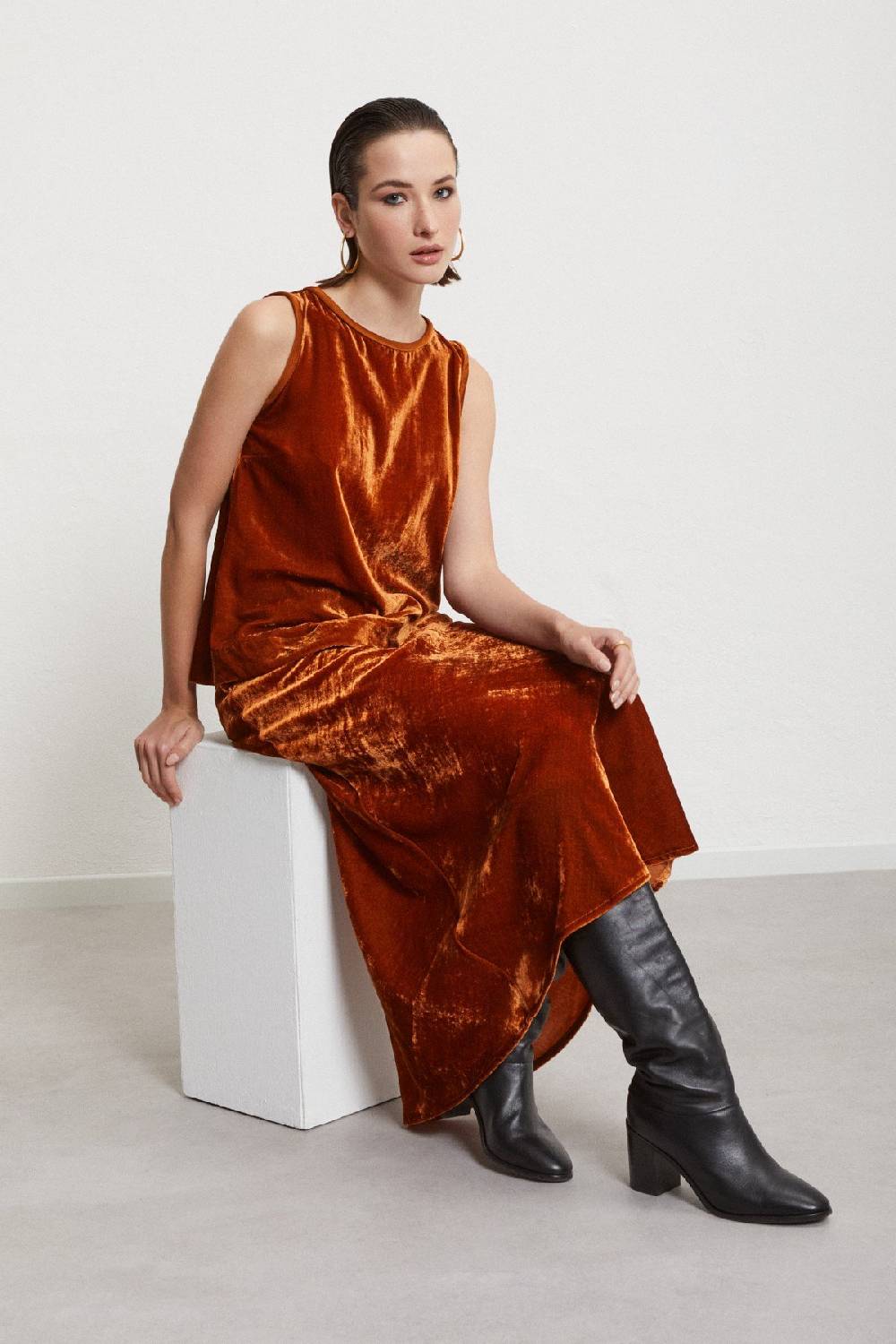 Ottod'Ame Velvet Midi Skirt