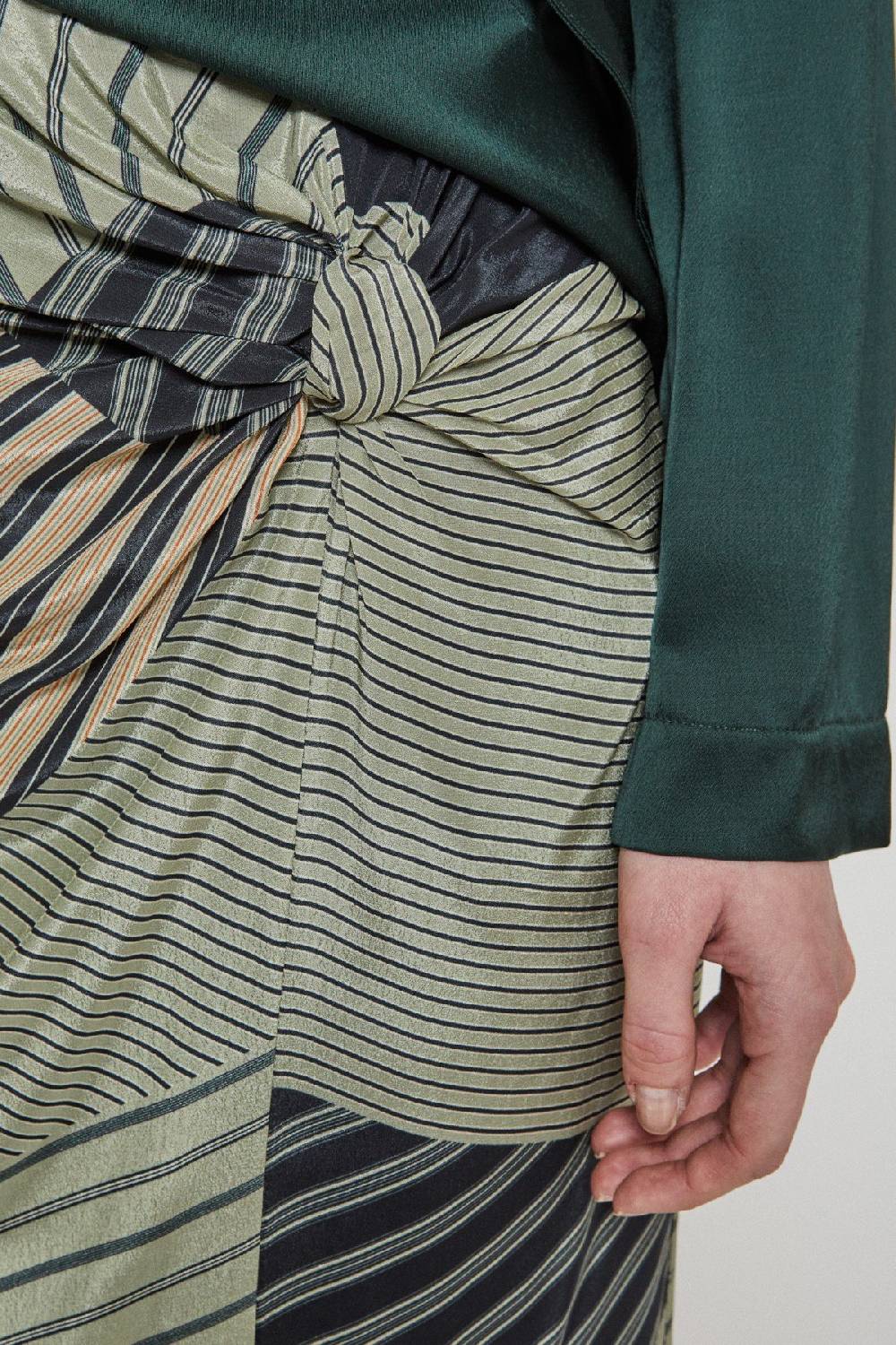 Ottod'Ame Viscose Midi Skirt With Knot