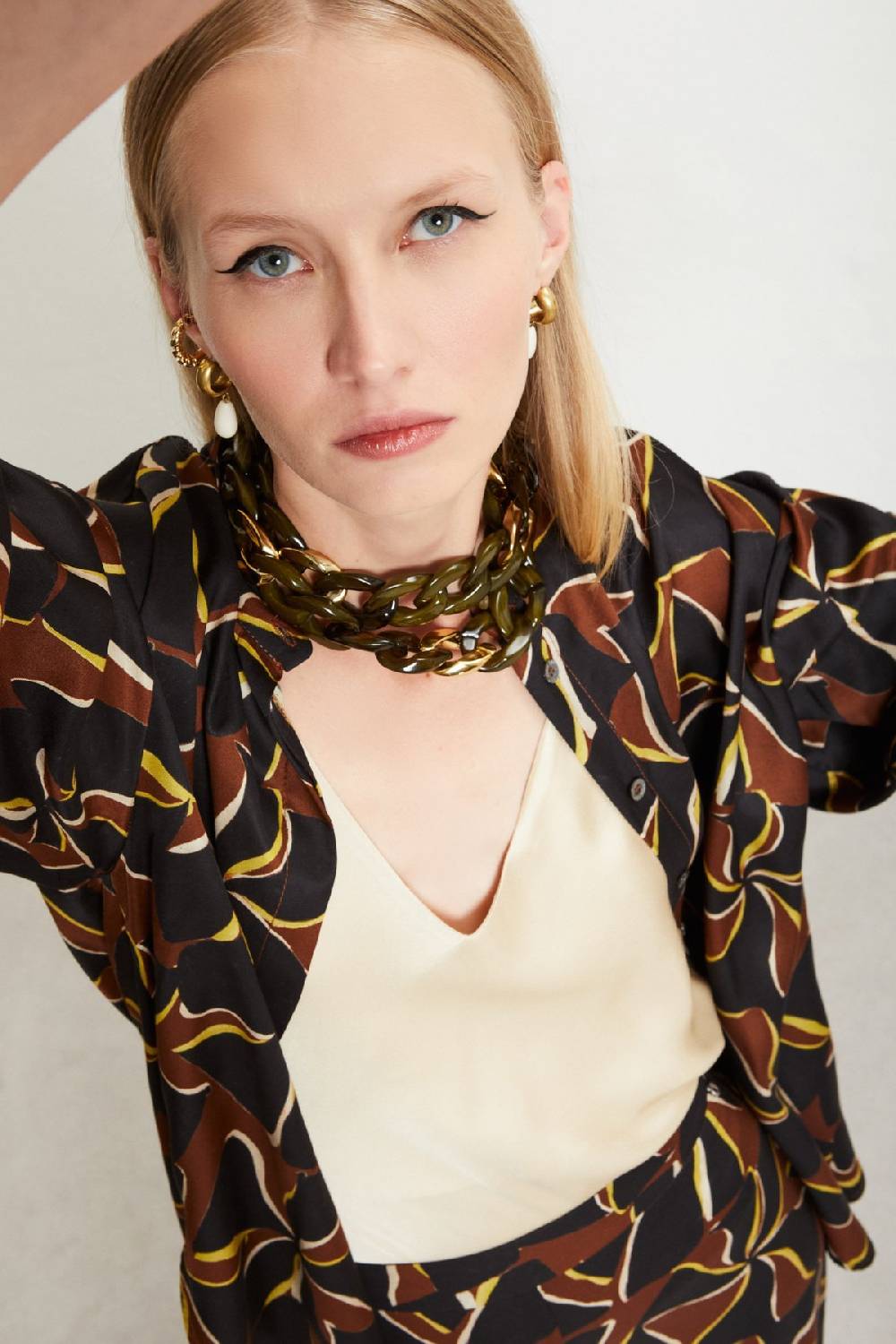 Ottod'Ame Viscose Shirt With Rounded Bottom