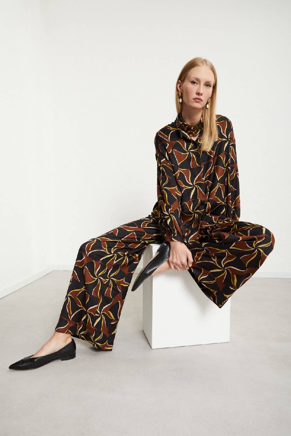 Ottod'Ame Viscose Shirt With Rounded Bottom