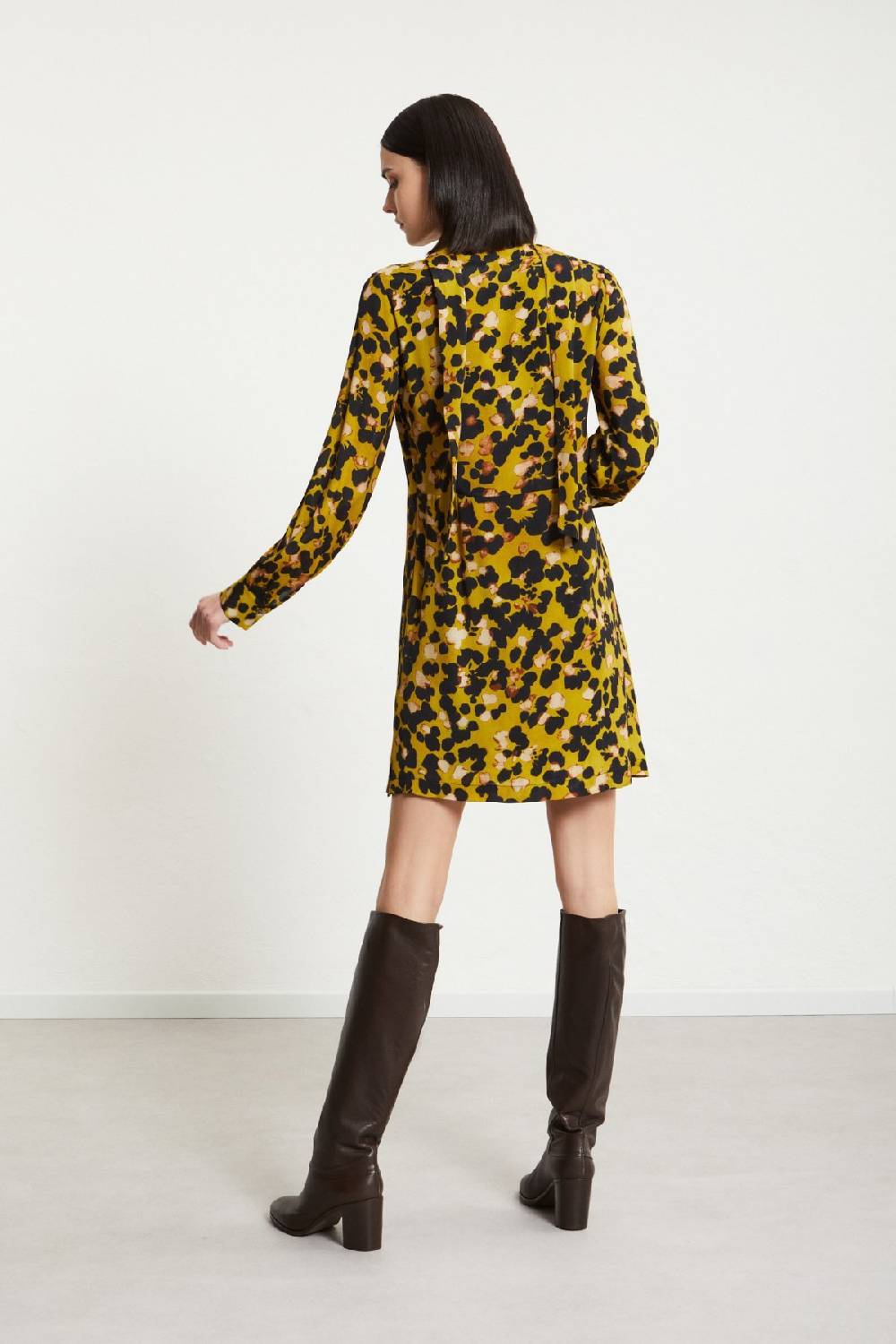 Ottod'Ame Viscose Short Dress With Scarf Neck