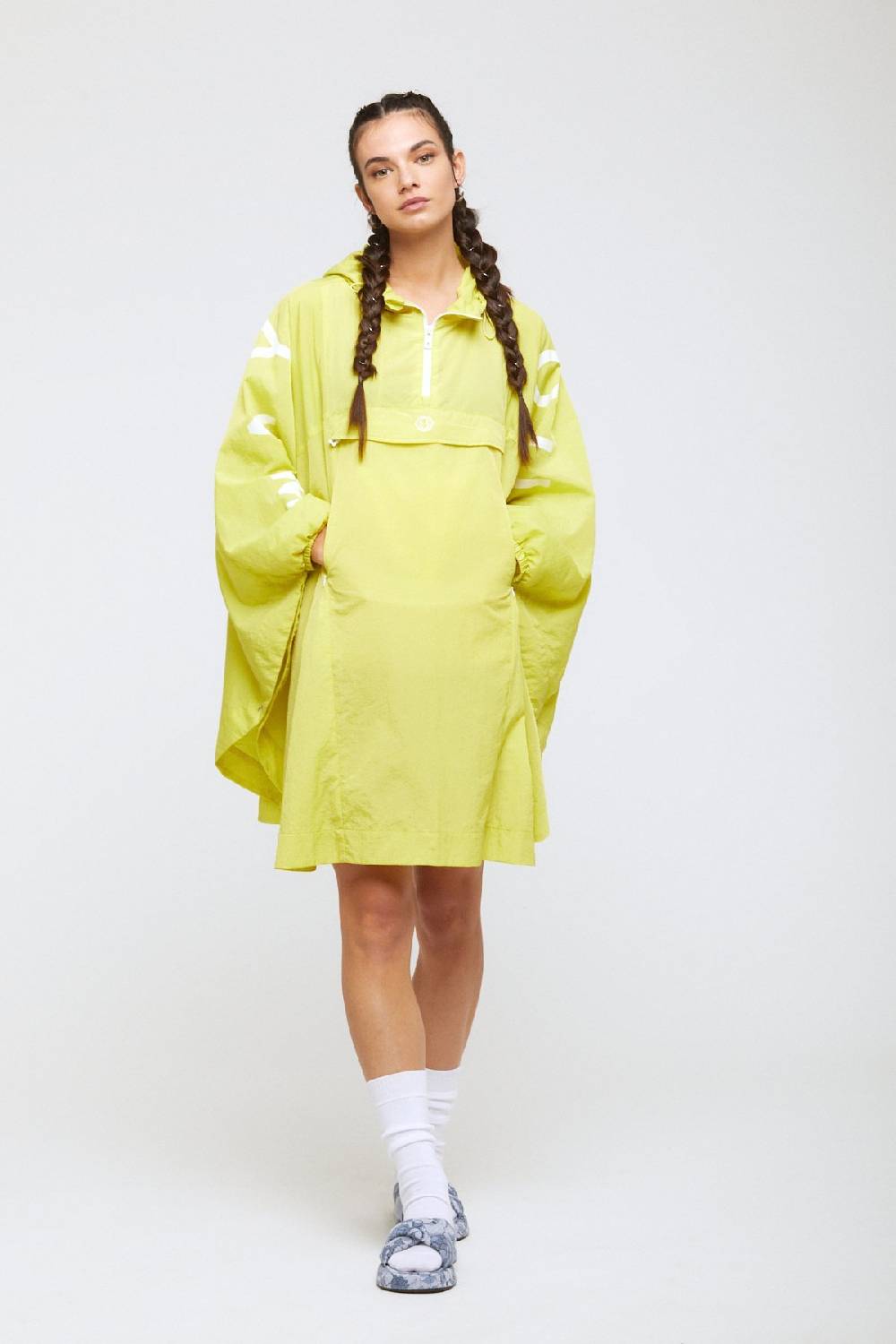 ottod'Ame Waterproof poncho with hood