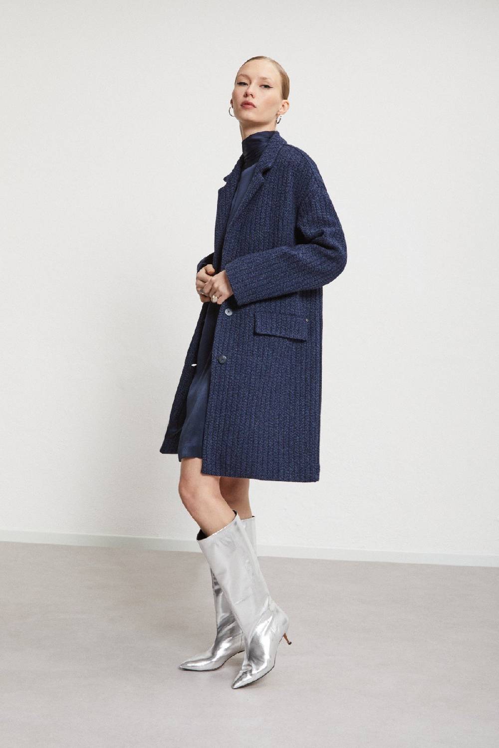 ottod'Ame Wool-blend coat with 3 buttons