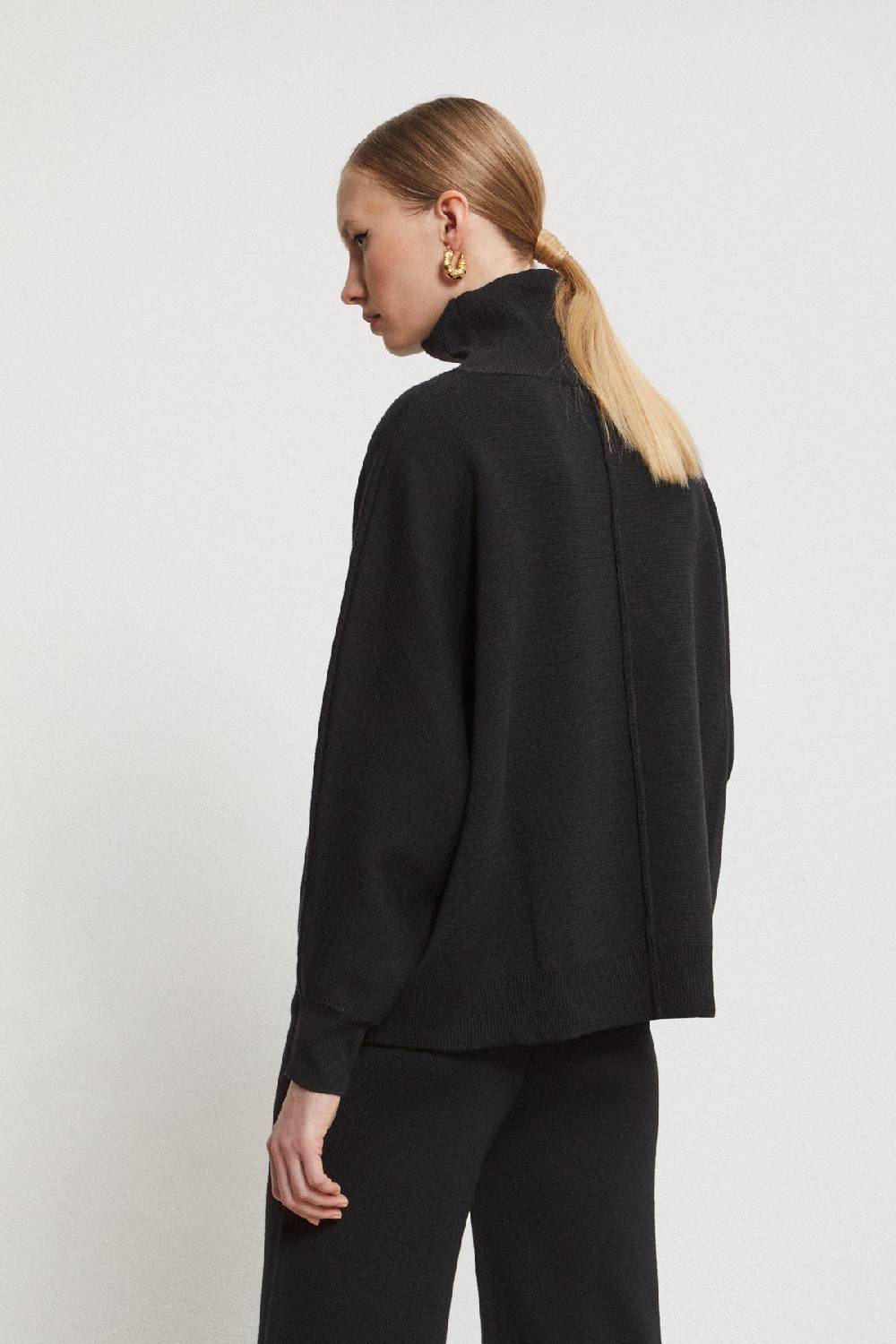 Ottod'Ame Wool Blend Turtleneck Jumper