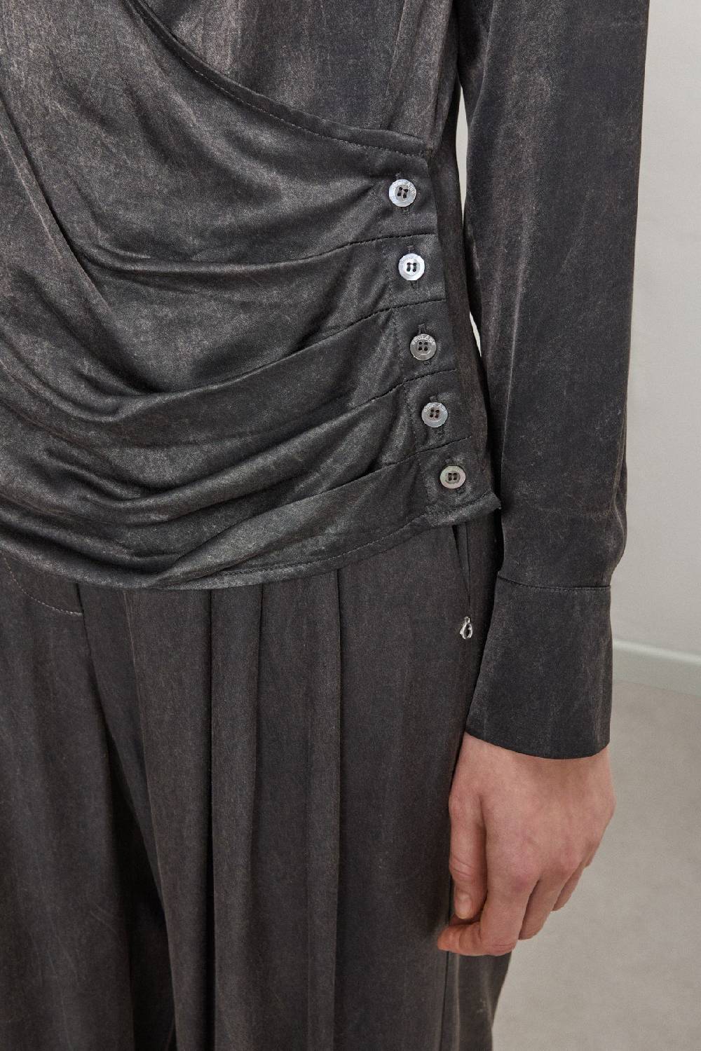 Ottod'Ame Viscose Blouse With V-neck And Side Buttoning