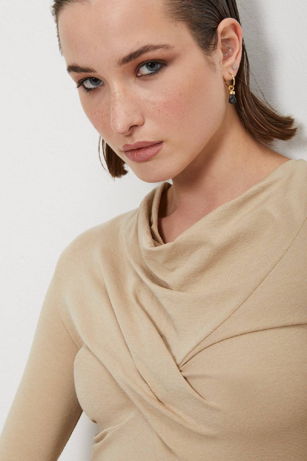 Ottod'Ame Viscose Long Dress With Pleats On The Neck