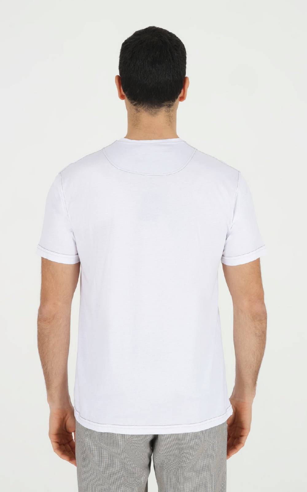 Outfit Italy T-Shirt In Modal Con Cuciture A Contrasto