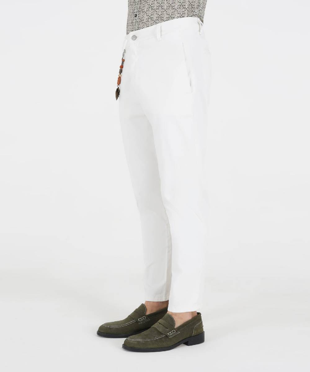 Over D PANTALONE TAPERED FIT TASCHE OBLIQUE NELLA CUCITURA