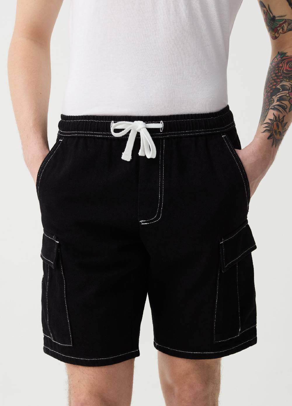 Ovs Bermuda Cargo In Denim Con Cuciture A Contrasto