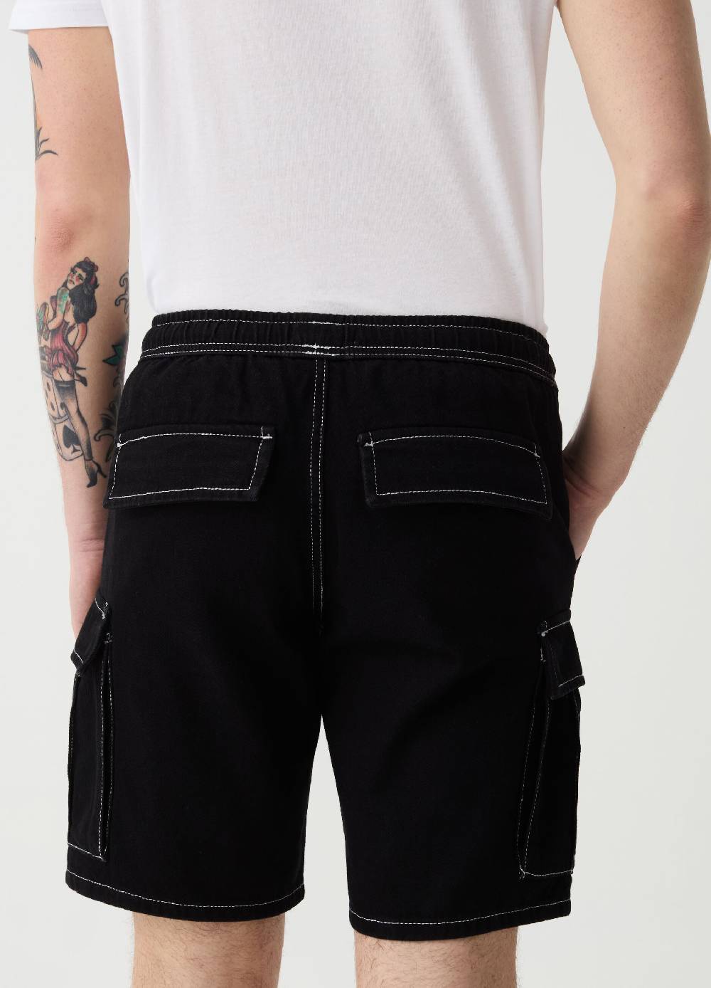Ovs Bermuda Cargo In Denim Con Cuciture A Contrasto