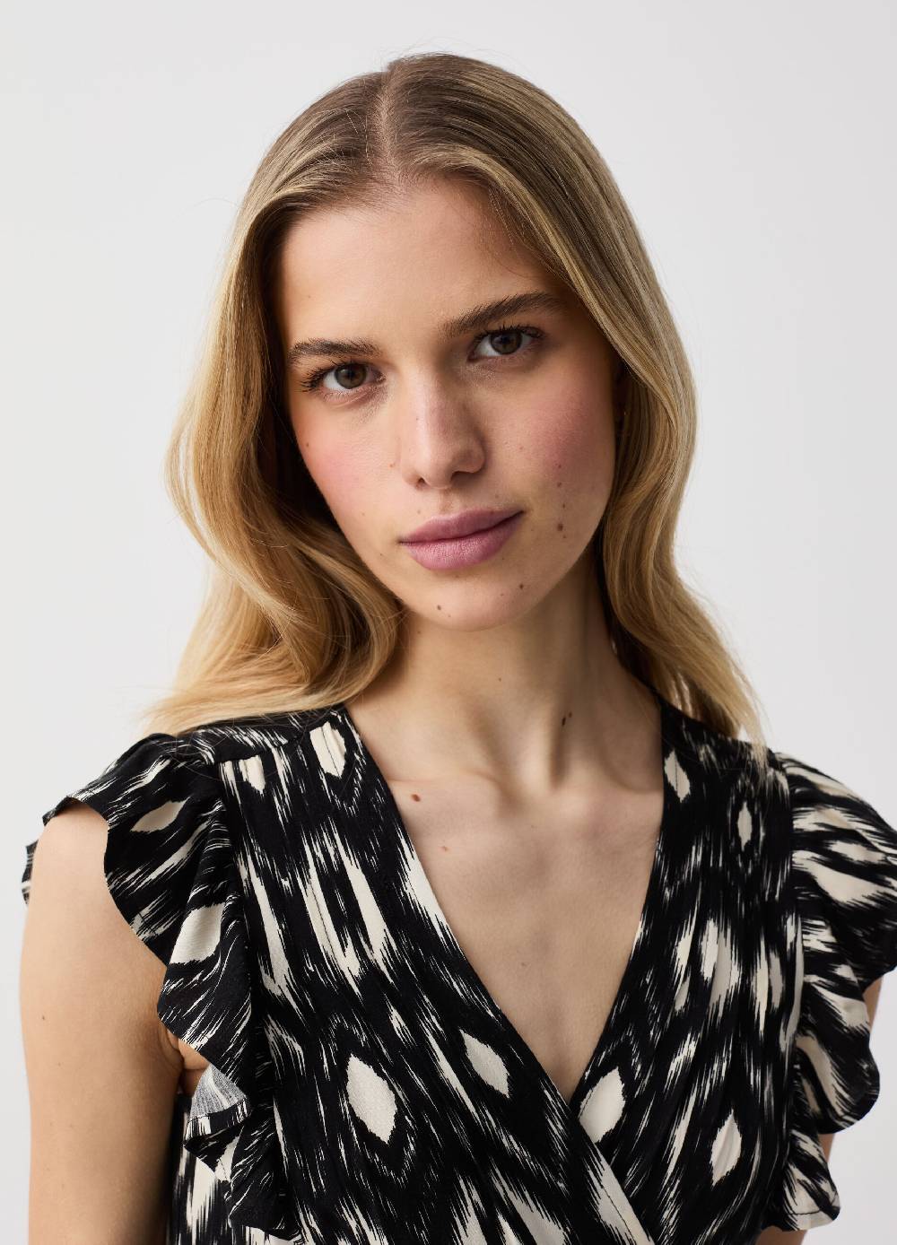 Ovs Abito A Portafoglio Con Rouches