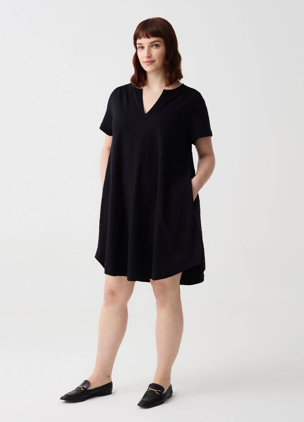 Ovs Abito Essential corto con scollo a V Curvy