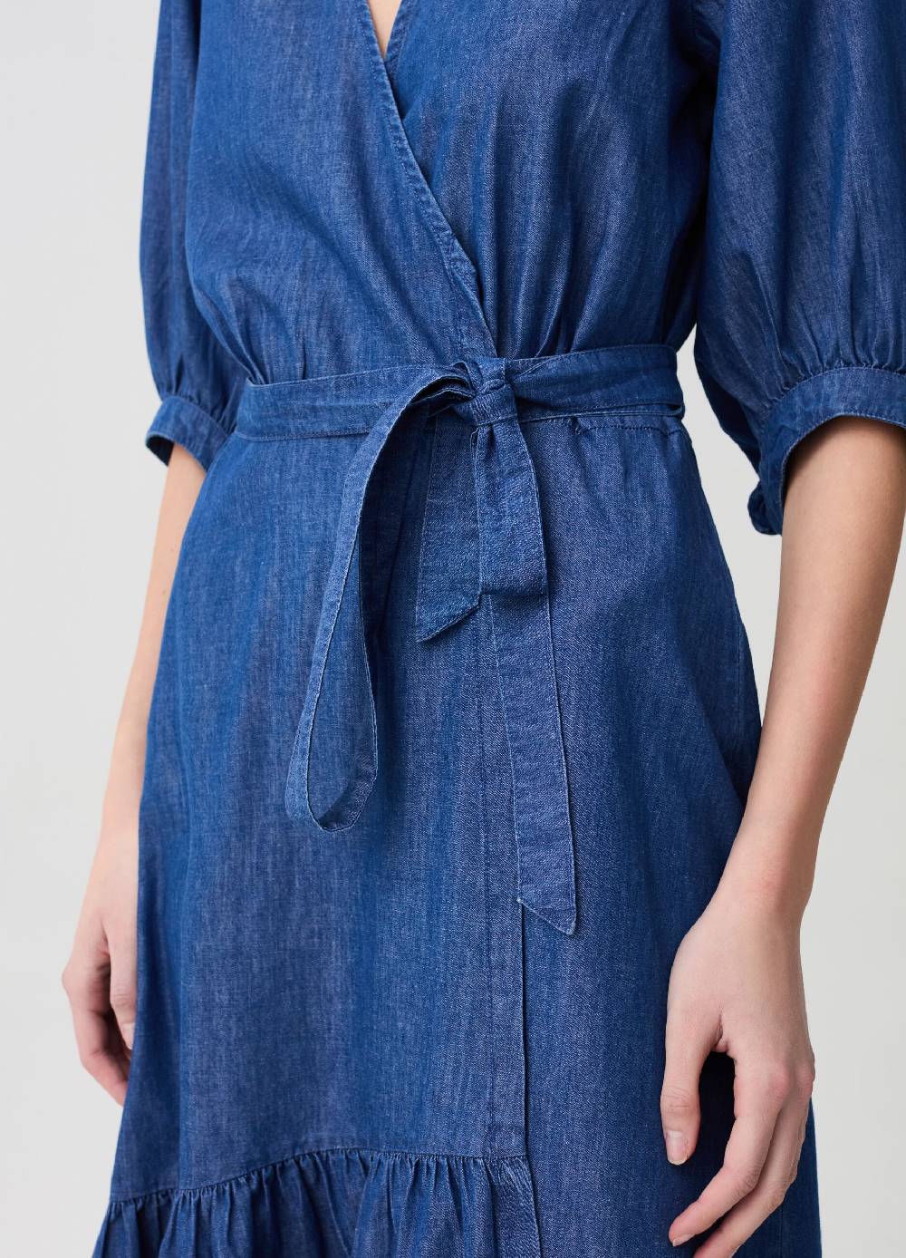 Ovs Abito Midi In Denim A Portafoglio