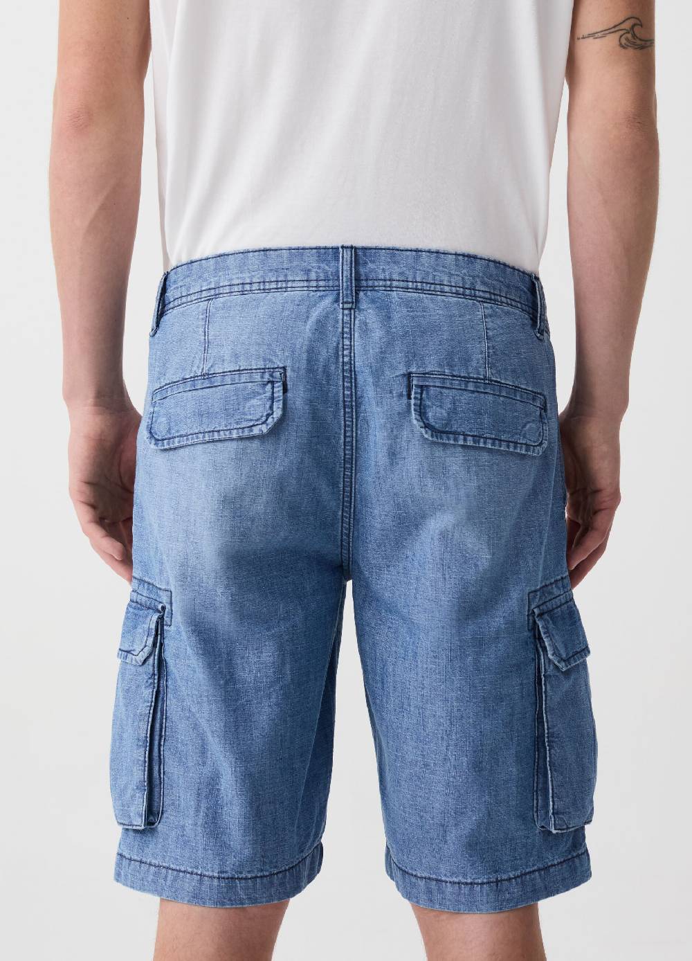Ovs Bermuda Chino Cargo In Denim
