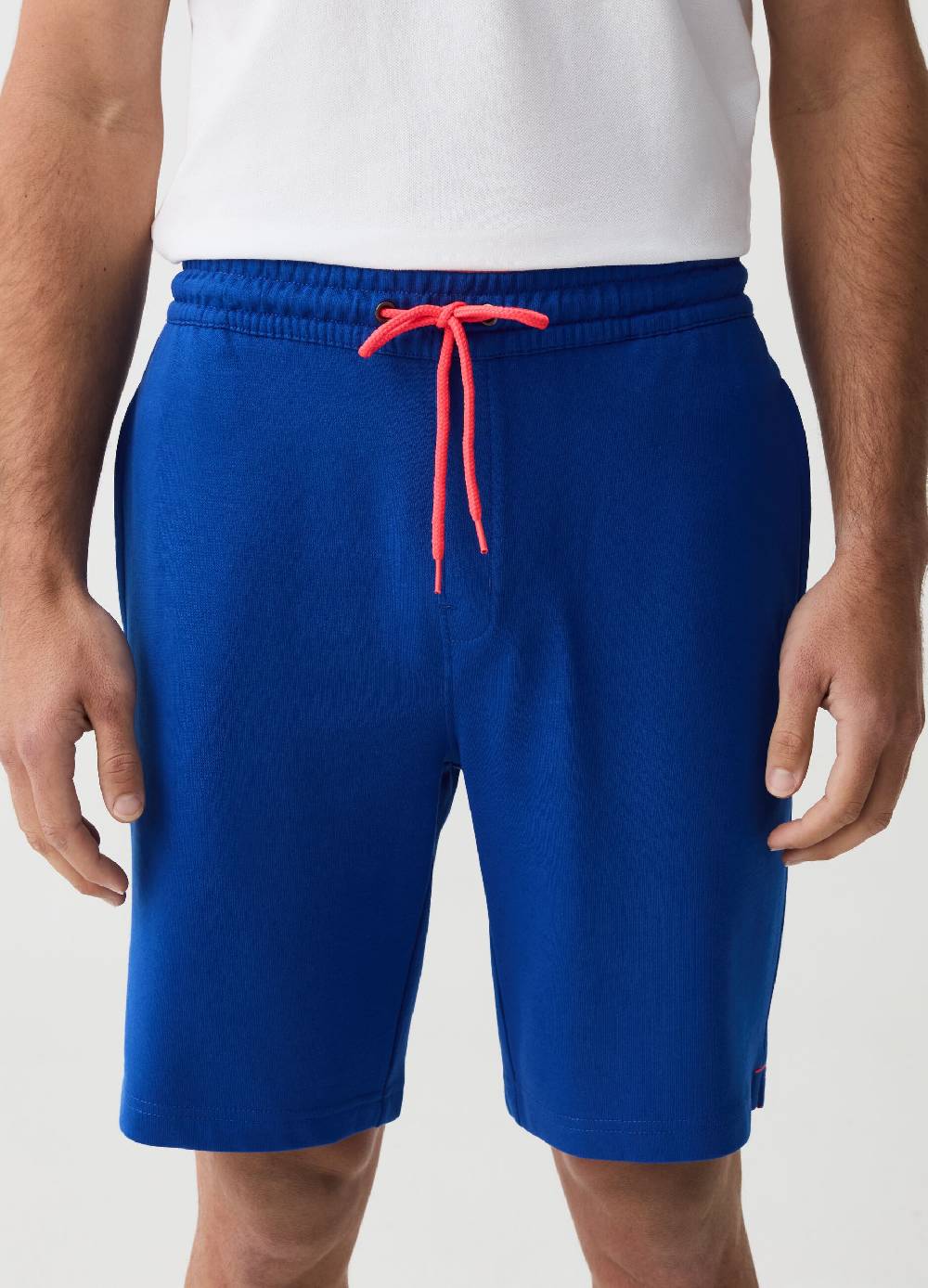 Ovs Bermuda Jogger Con Coulisse A Contrasto
