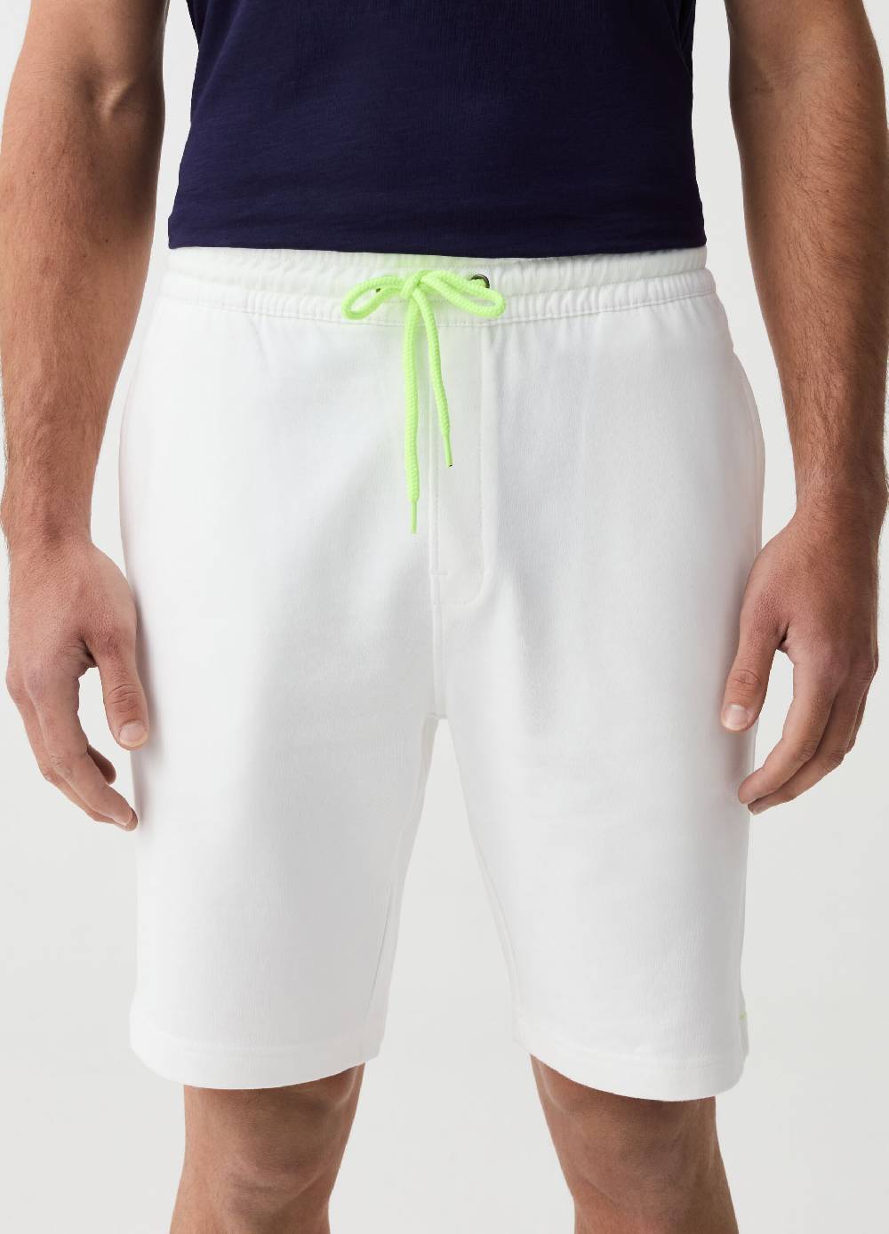 Ovs Bermuda Jogger Con Coulisse A Contrasto
