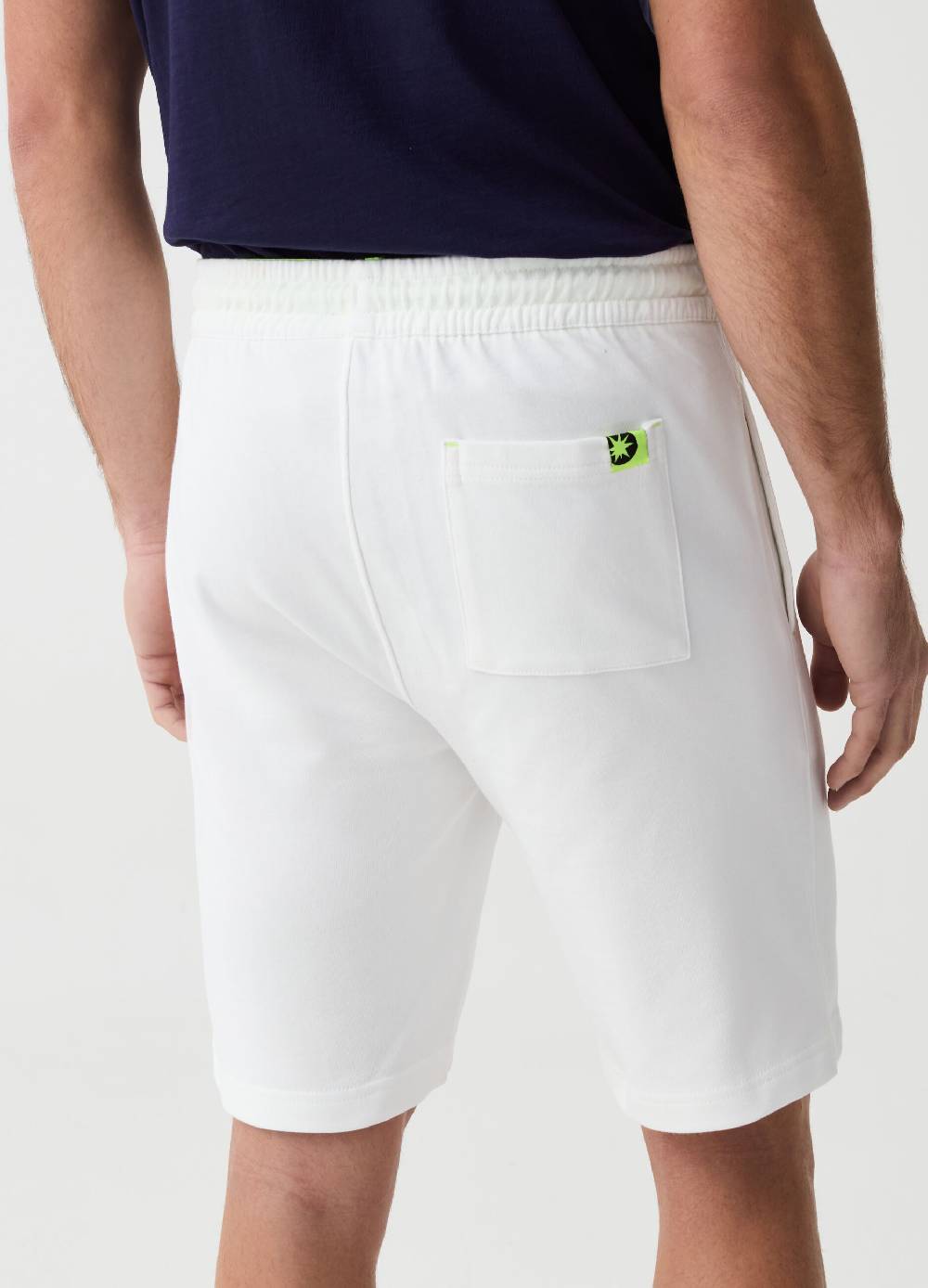 Ovs Bermuda Jogger Con Coulisse A Contrasto