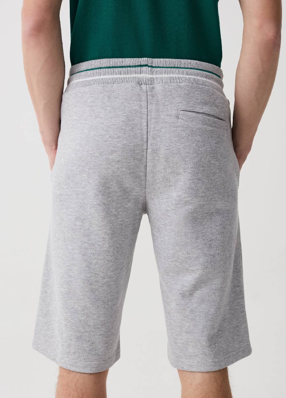 Ovs Bermuda Jogger Con Profili Rigati Stampa Logo