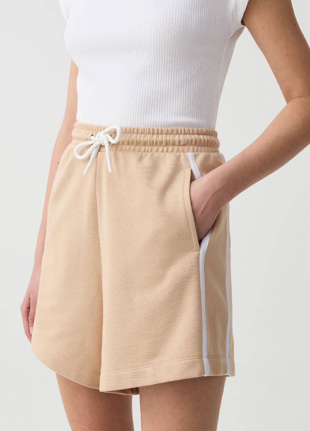 Ovs Bermuda Jogger Essential Con Profili Rigati