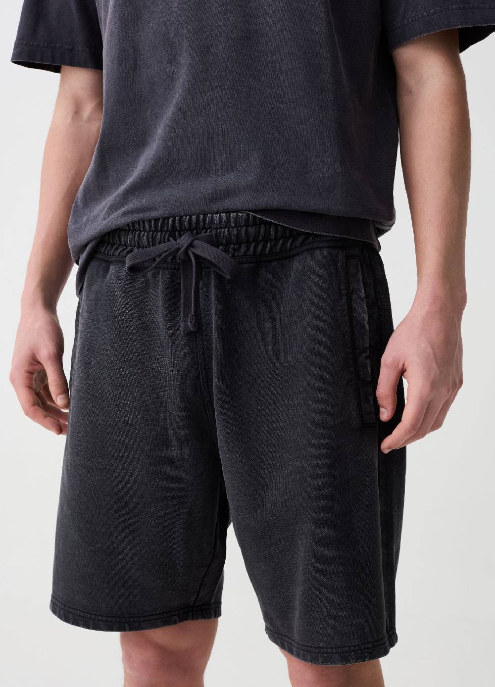 Ovs Bermuda Jogger In Felpa