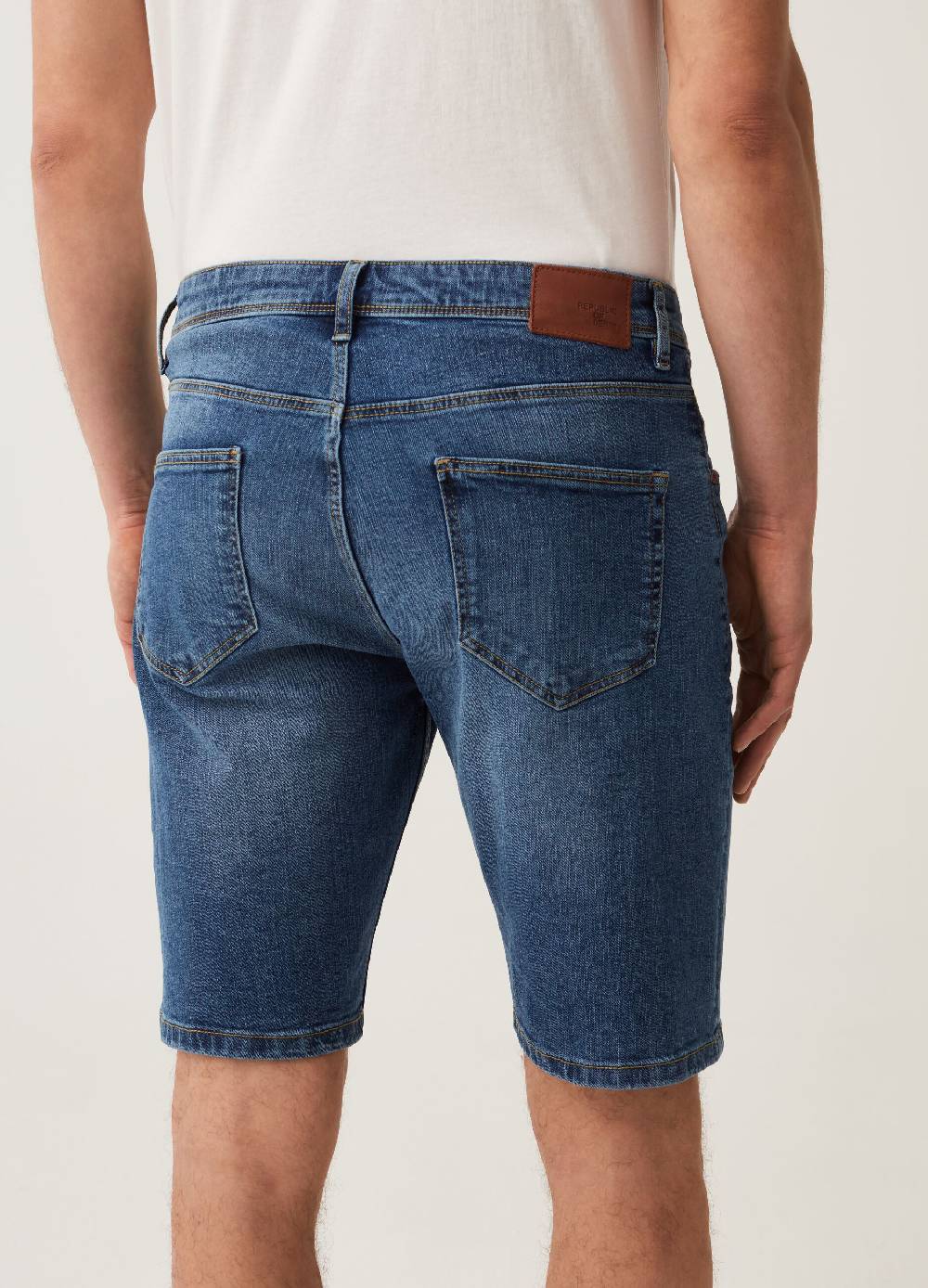 Ovs Bermuda Regular Fit In Denim Stretch