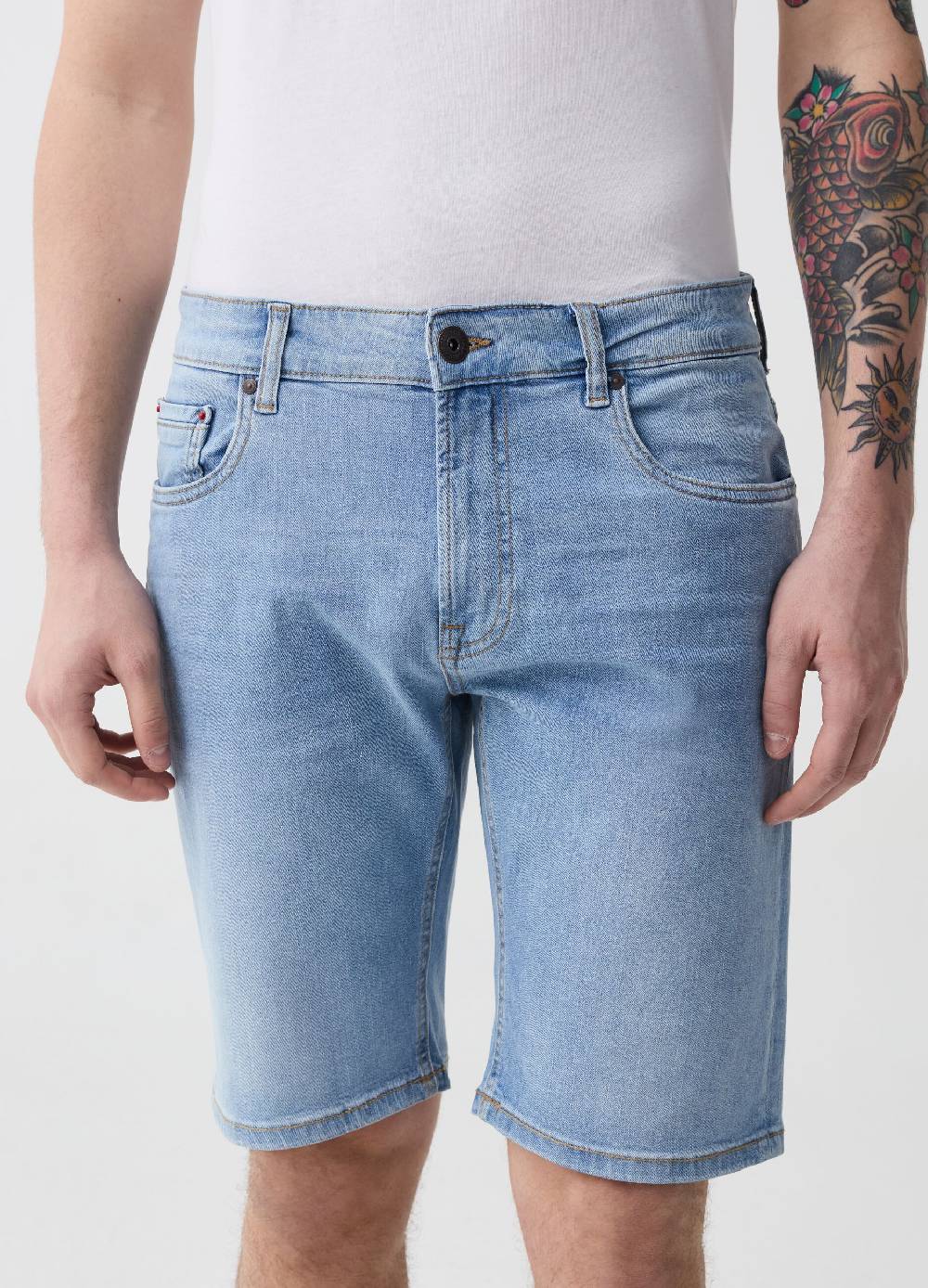 Ovs Bermuda Slim Fit In Denim Cinque Tasche