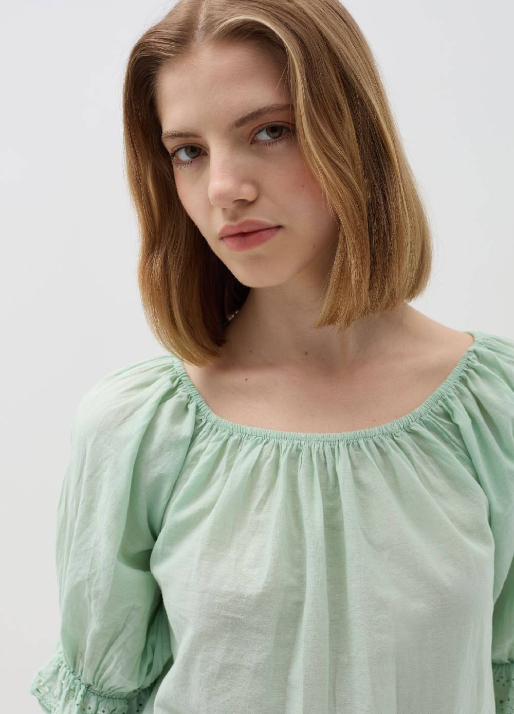 Ovs Blusa Con Ricami E Dettagli Traforati