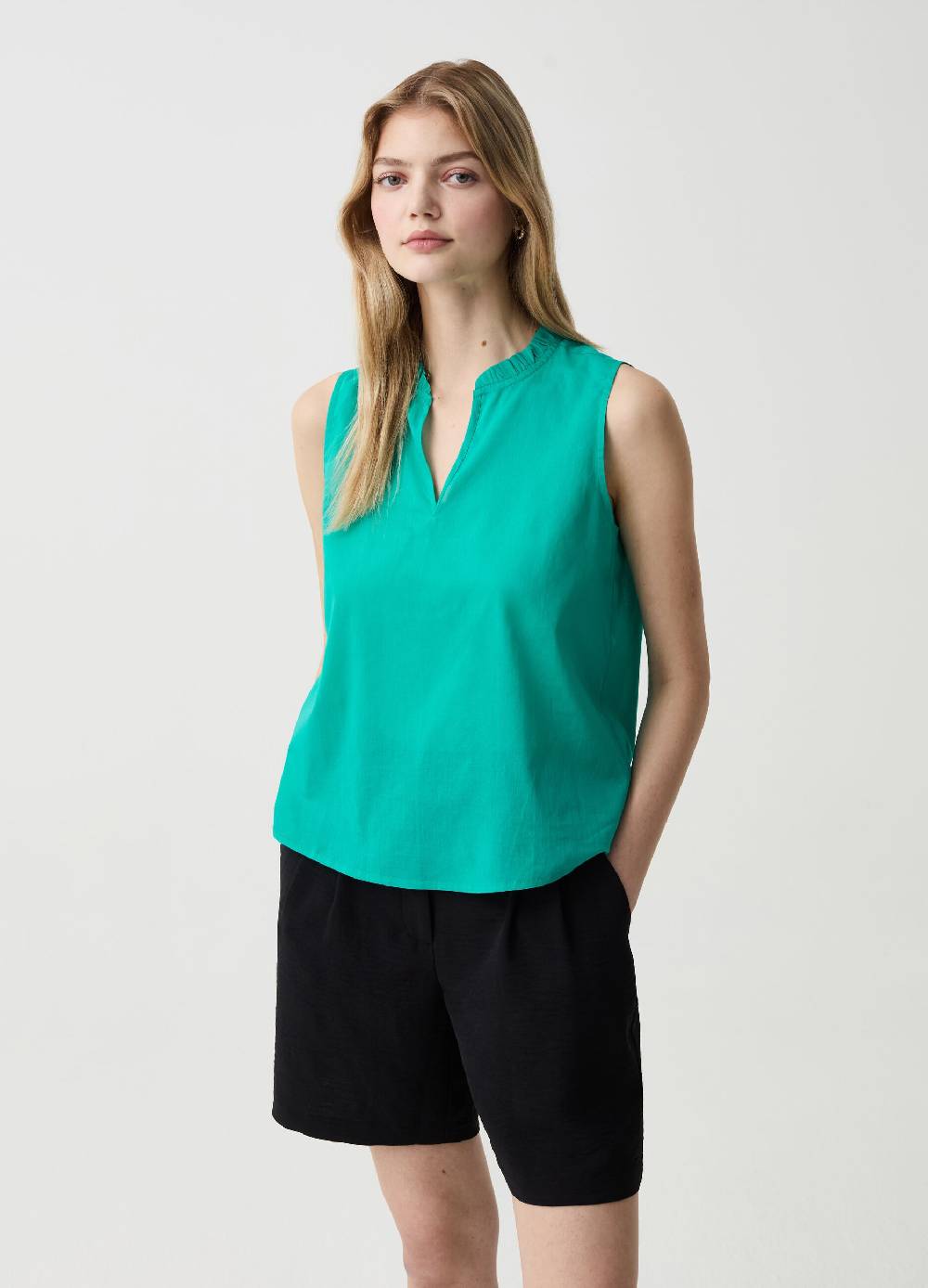 Ovs Blusa scollo a V con rouche