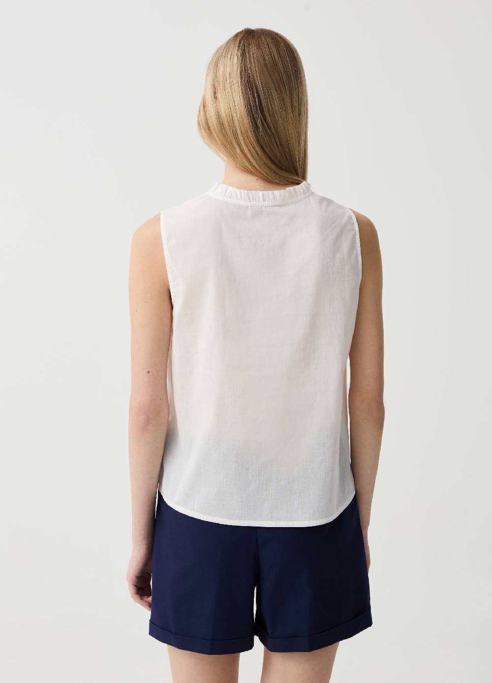 Ovs Blusa Scollo A V Con Rouche