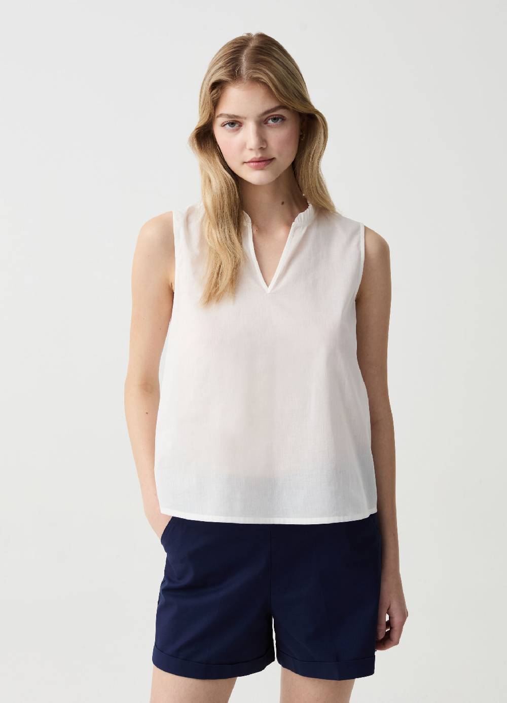 Ovs Blusa Scollo A V Con Rouche